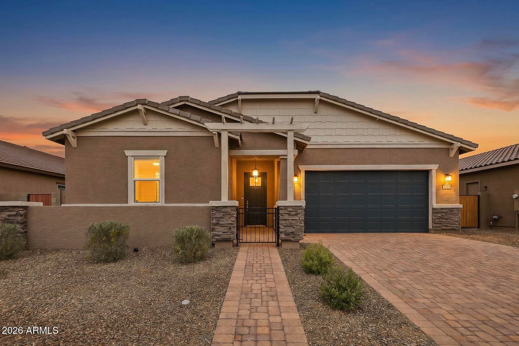 17633 W Pierson St — photo 1