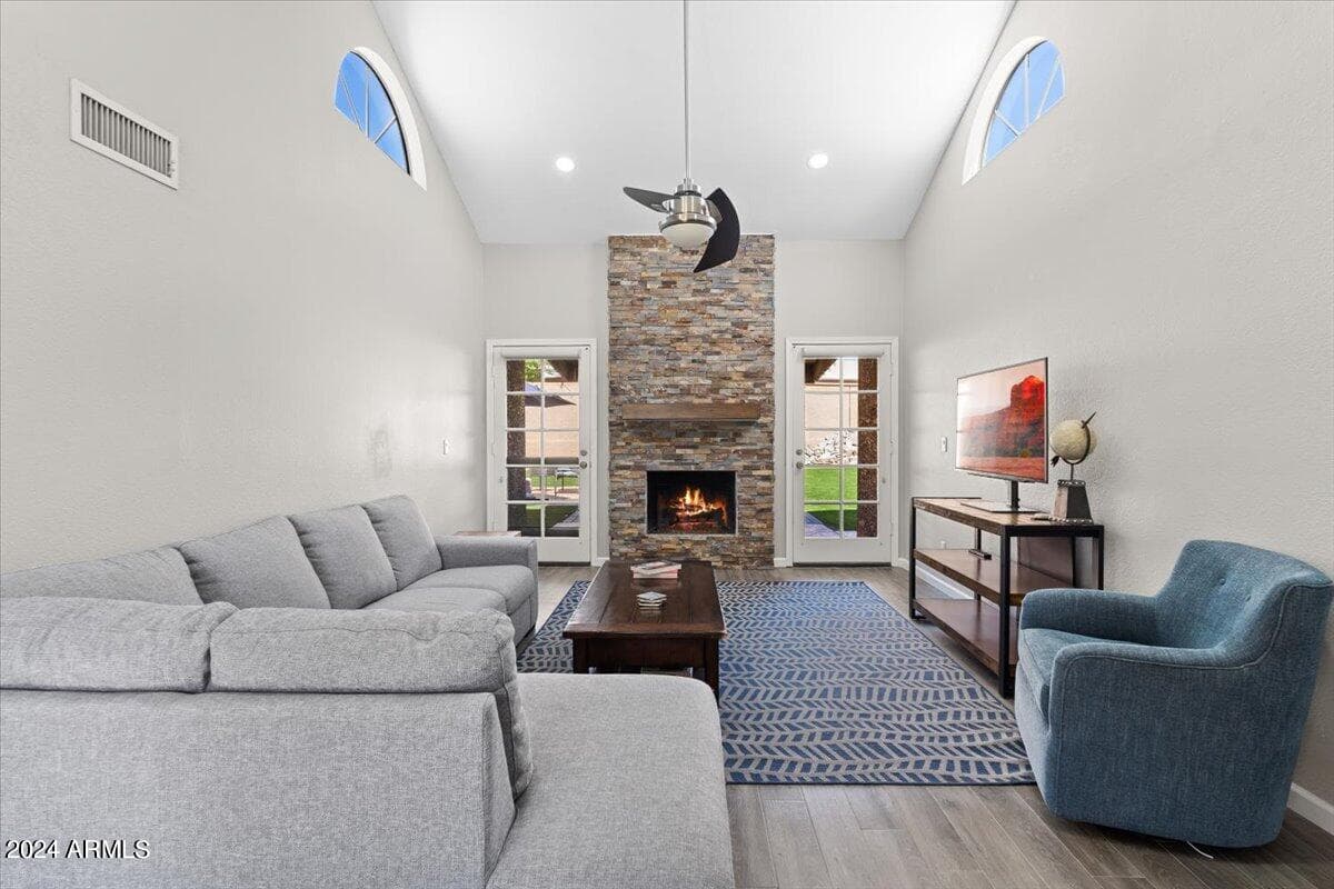 9058 E GELDING DR - See more photos