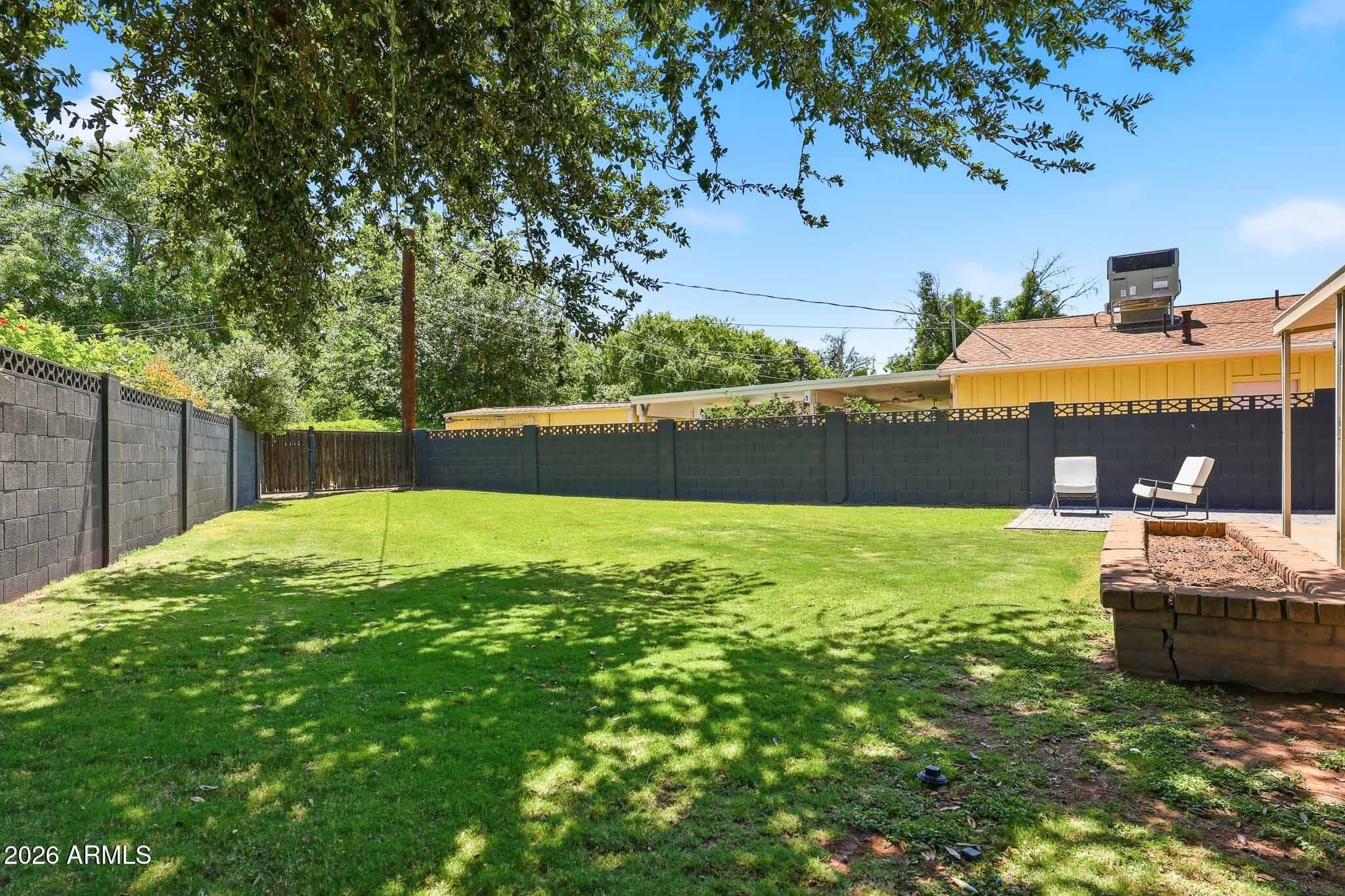 117 E Vista Del Cerro Dr — photo 45