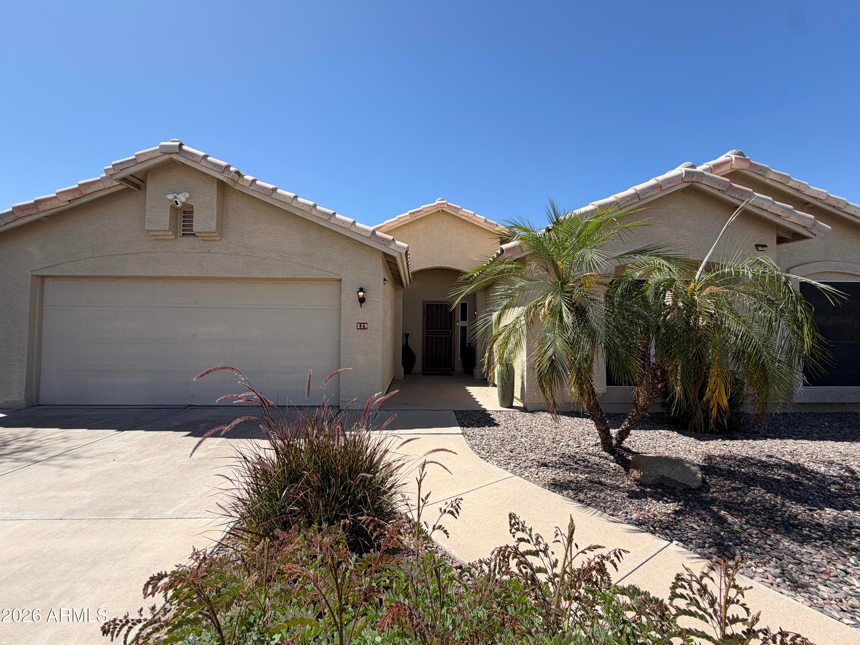 329 W Brisa Dr — photo 1