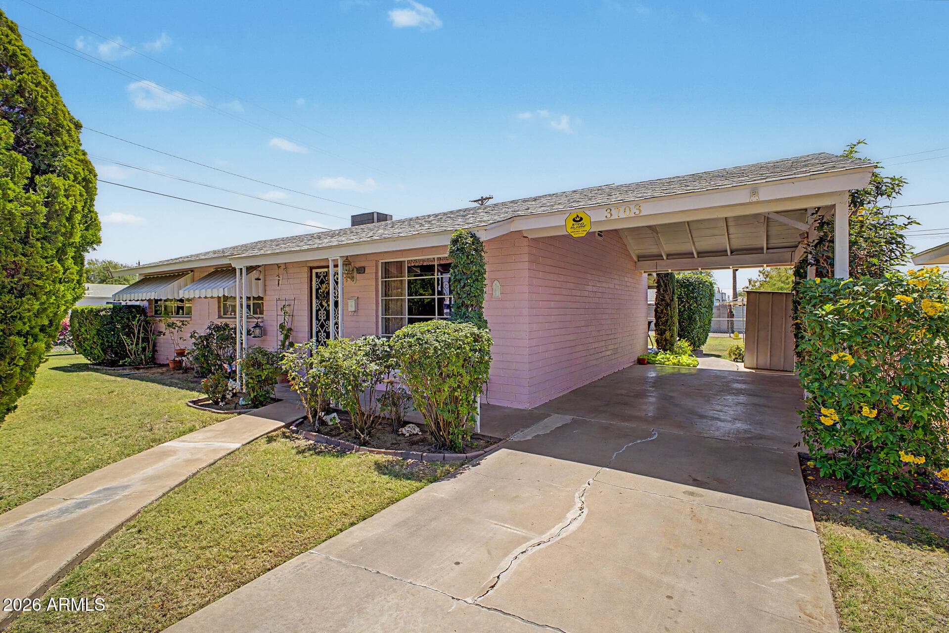3703 W Lewis Ave — photo 2