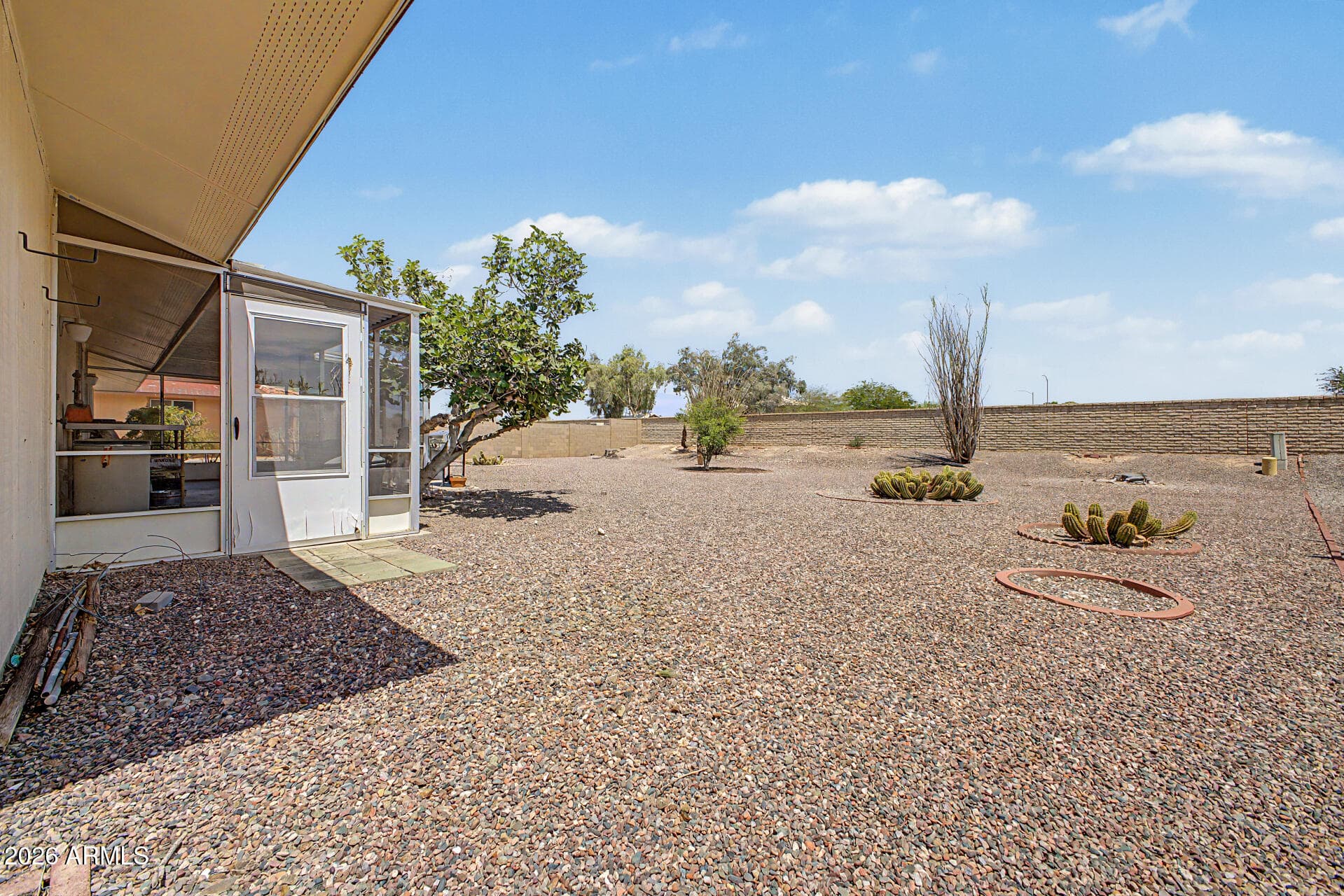 16213 N Meadow Park Dr — photo 18