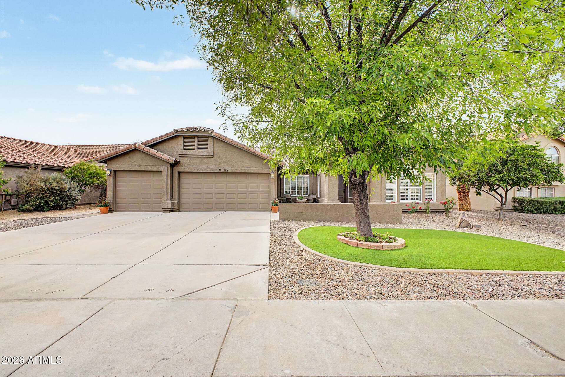 8382 S MILL AVE - Photo 4
