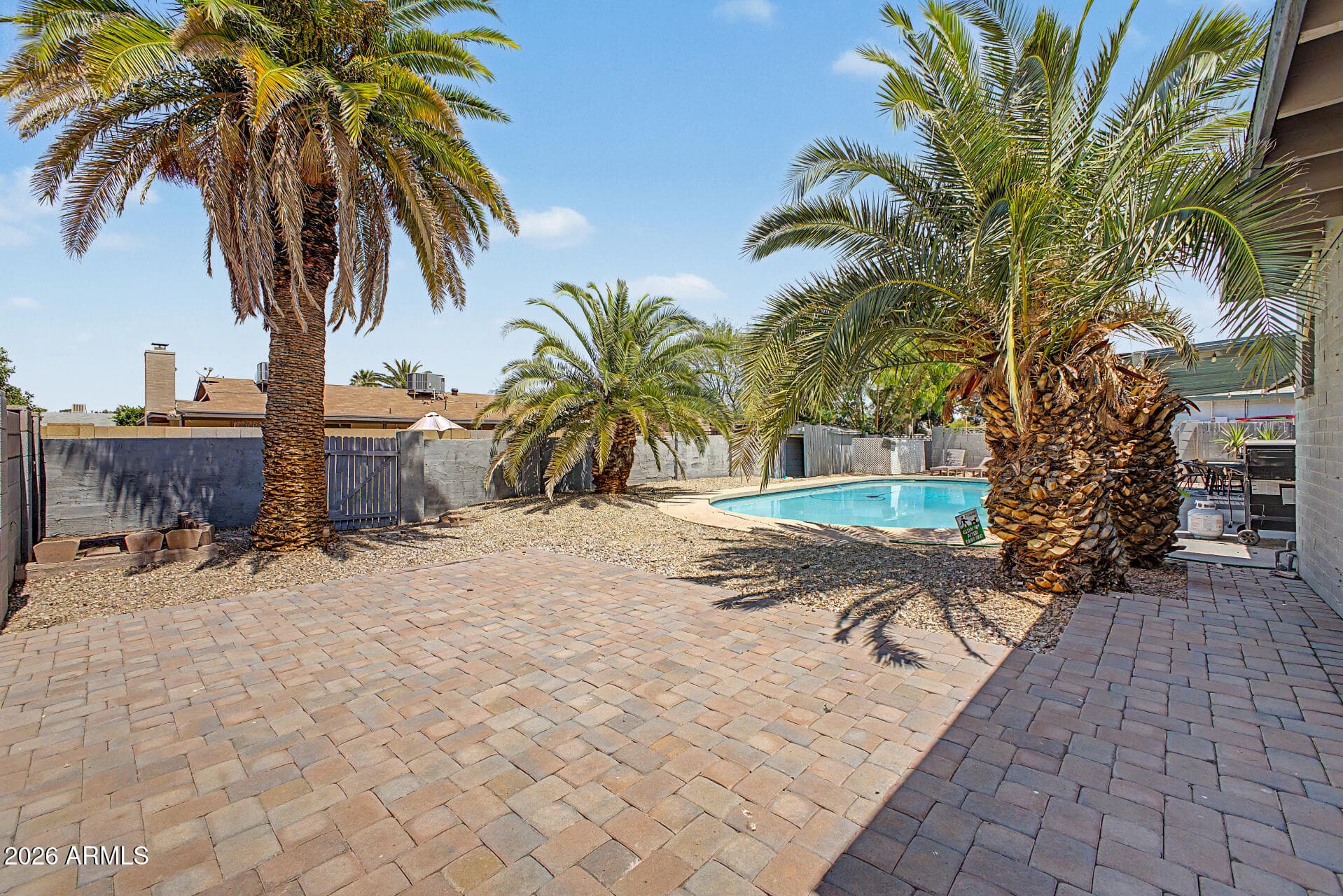 1632 E Palmcroft Dr — photo 31