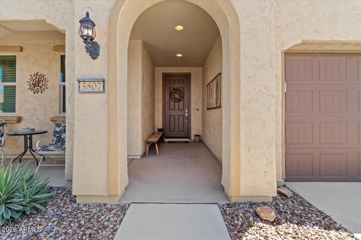 5807 W Cinder Brook Way — photo 2