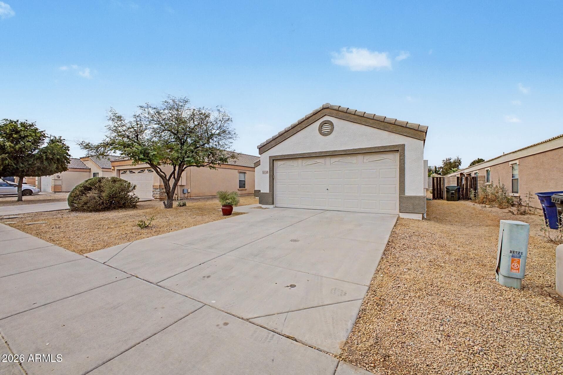 12738 W Pershing St — photo 1