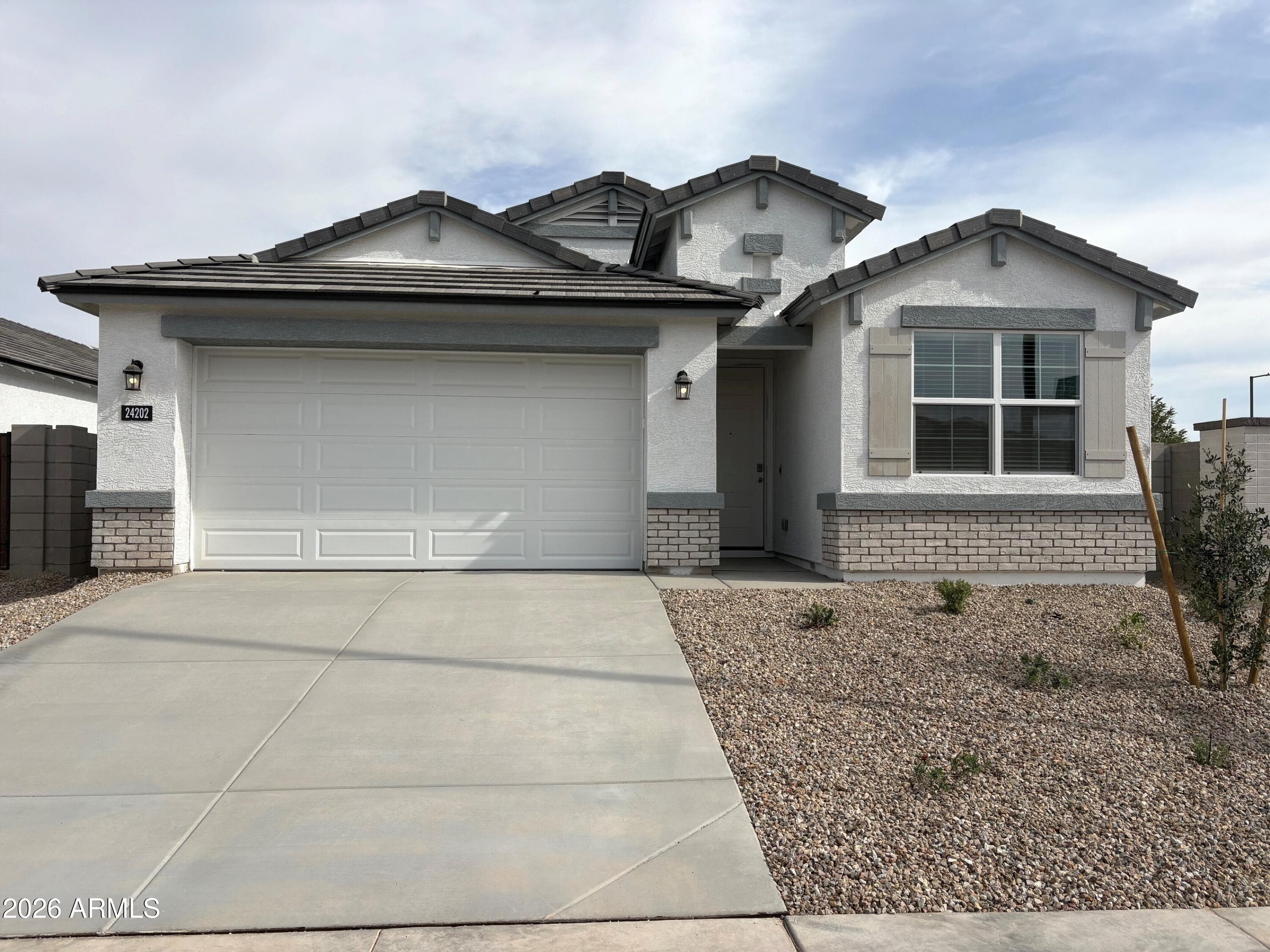 24202 W ATLANTIS WAY - Photo 1