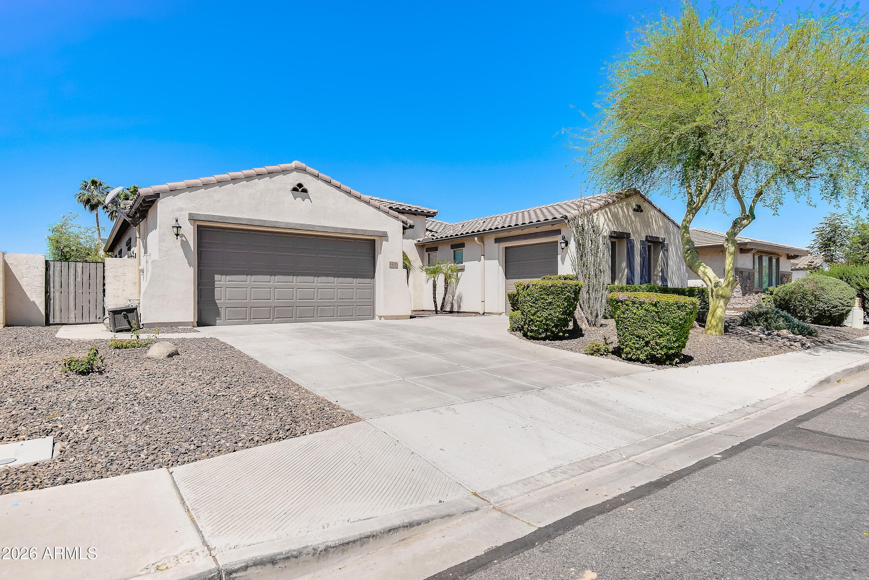 3420 S Holguin Way — photo 2