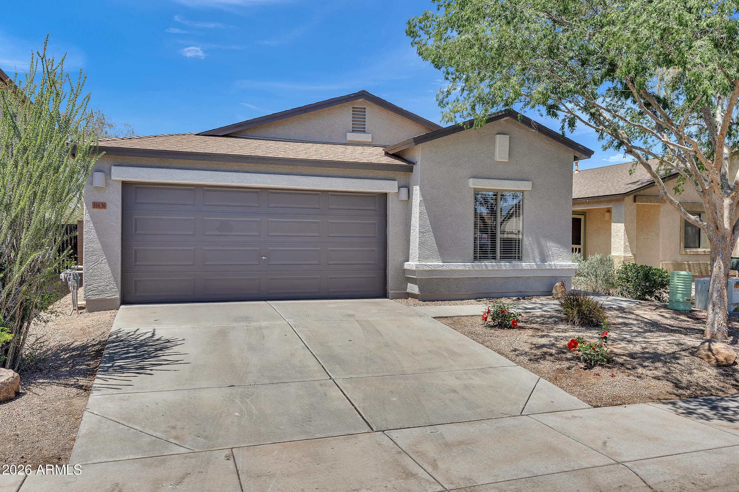 30636 N Honeysuckle Dr — photo 1