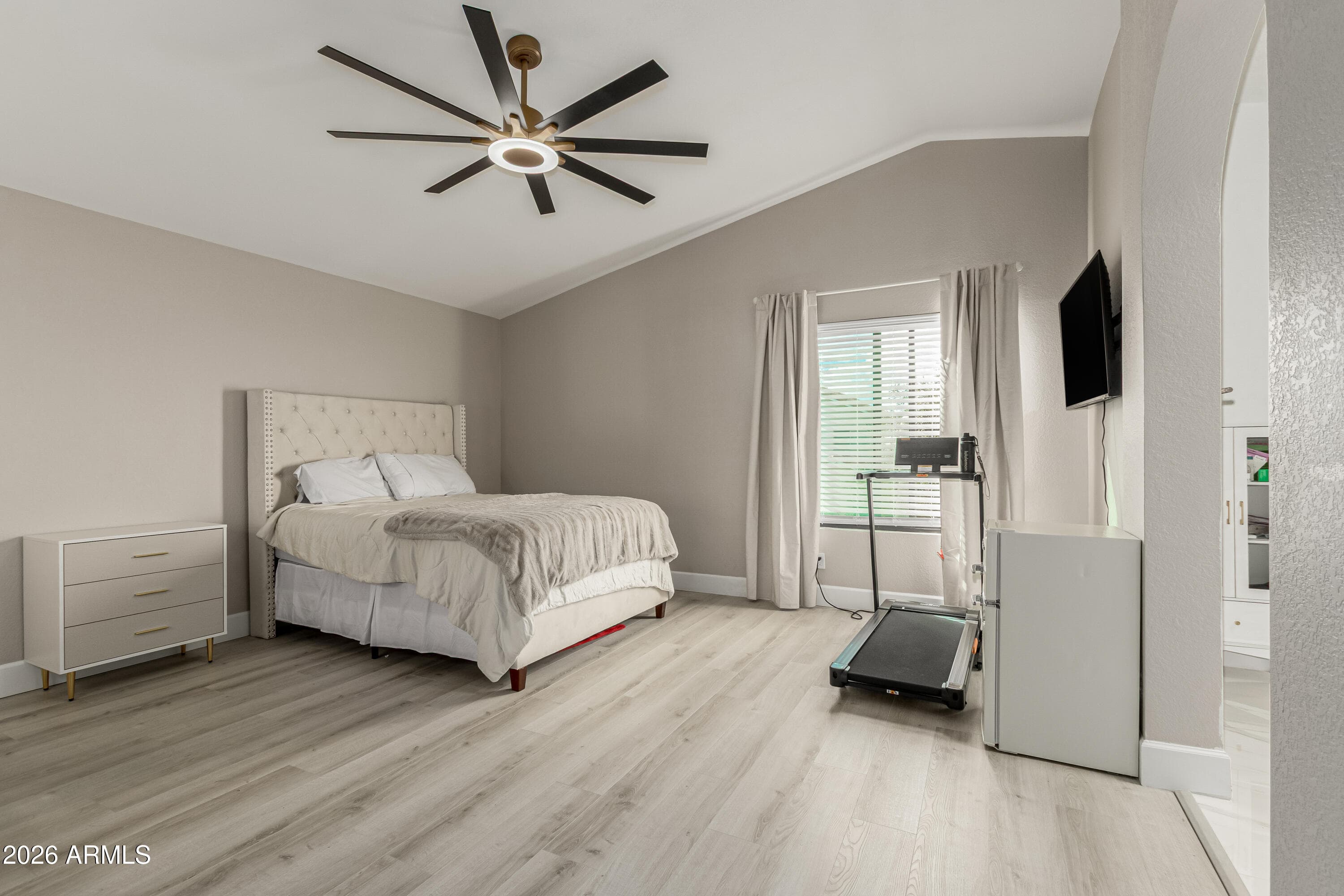 987 E Divot Dr — photo 45