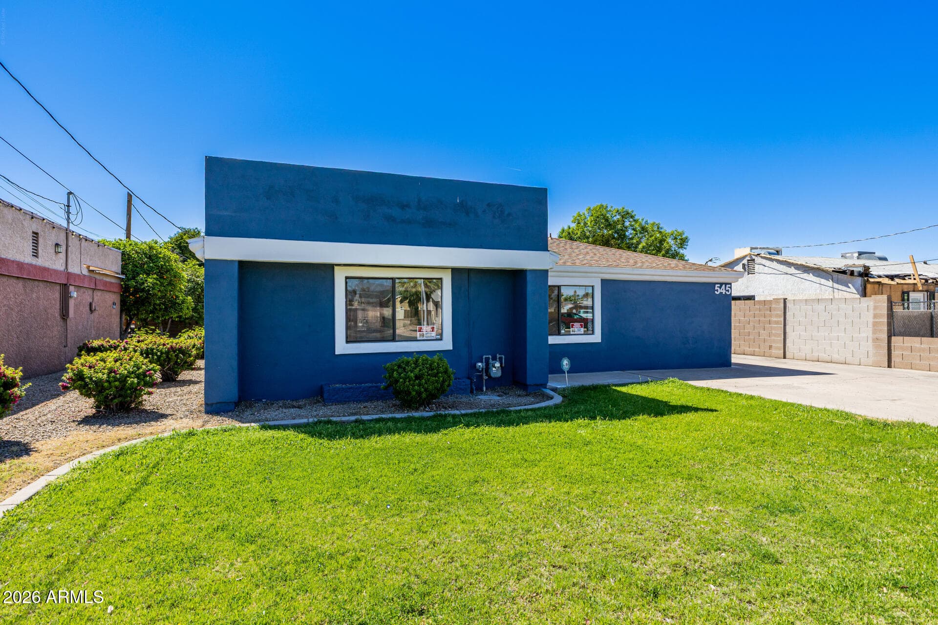 545 E University Dr — photo 2