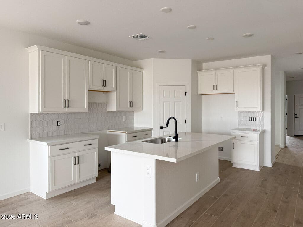 18146 W La Senda Dr — photo 2