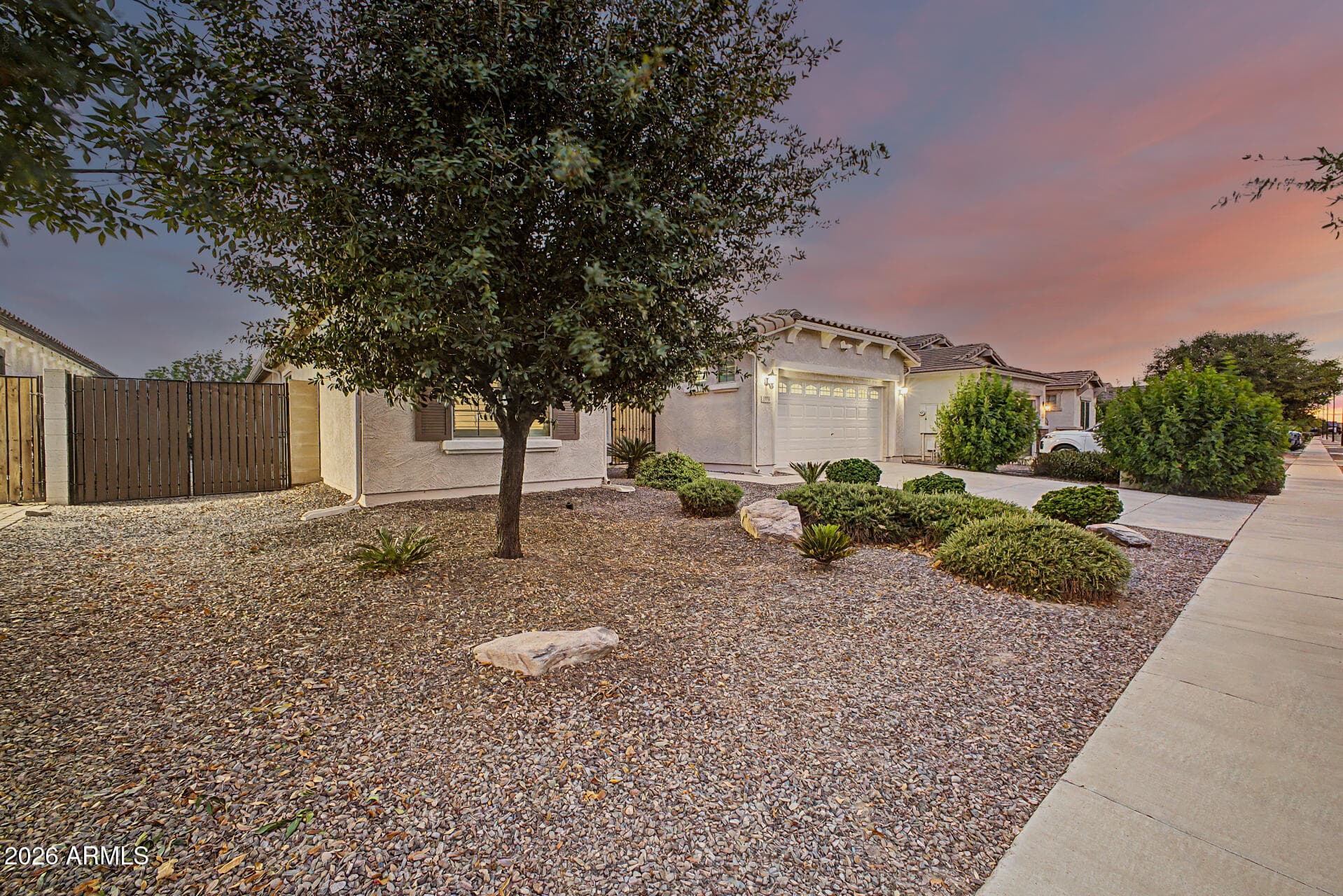 2973 E SANTA FE LN - Photo 5