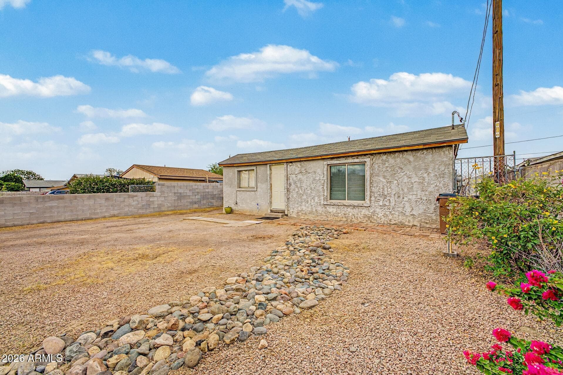 8211 S Calle Bella Vista — photo 2