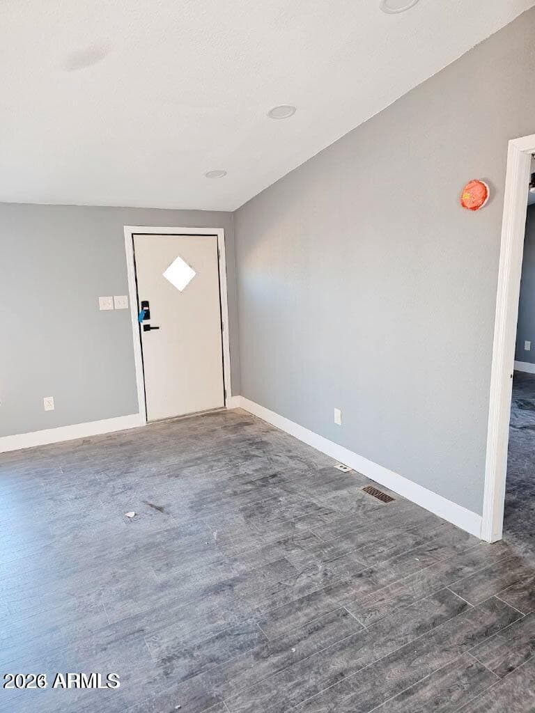 42439 W BETHANY HOME RD - Photo 4