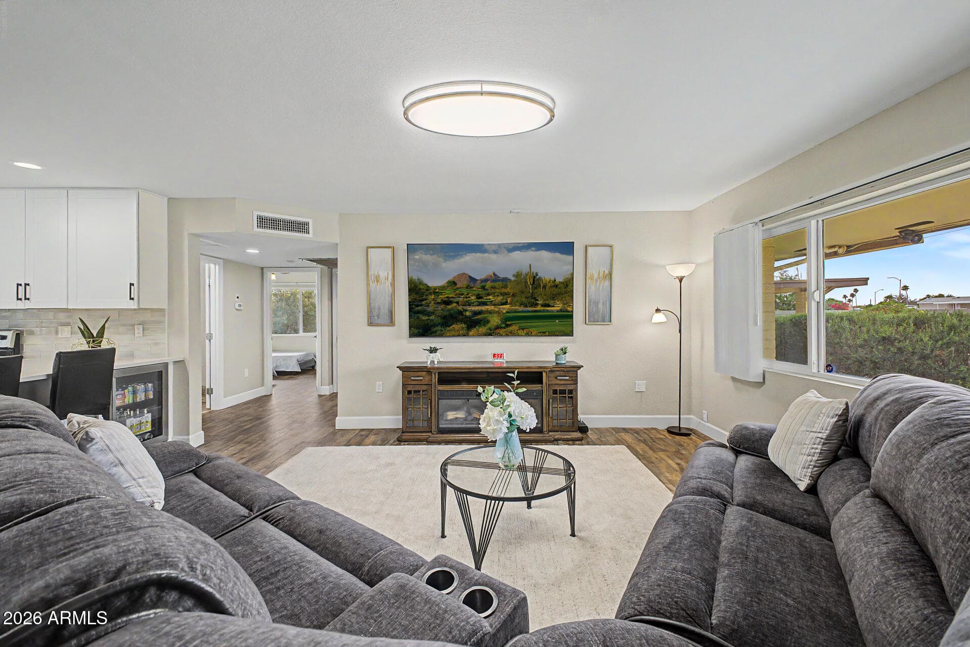 2837 W UNION HILLS DR - Photo 4