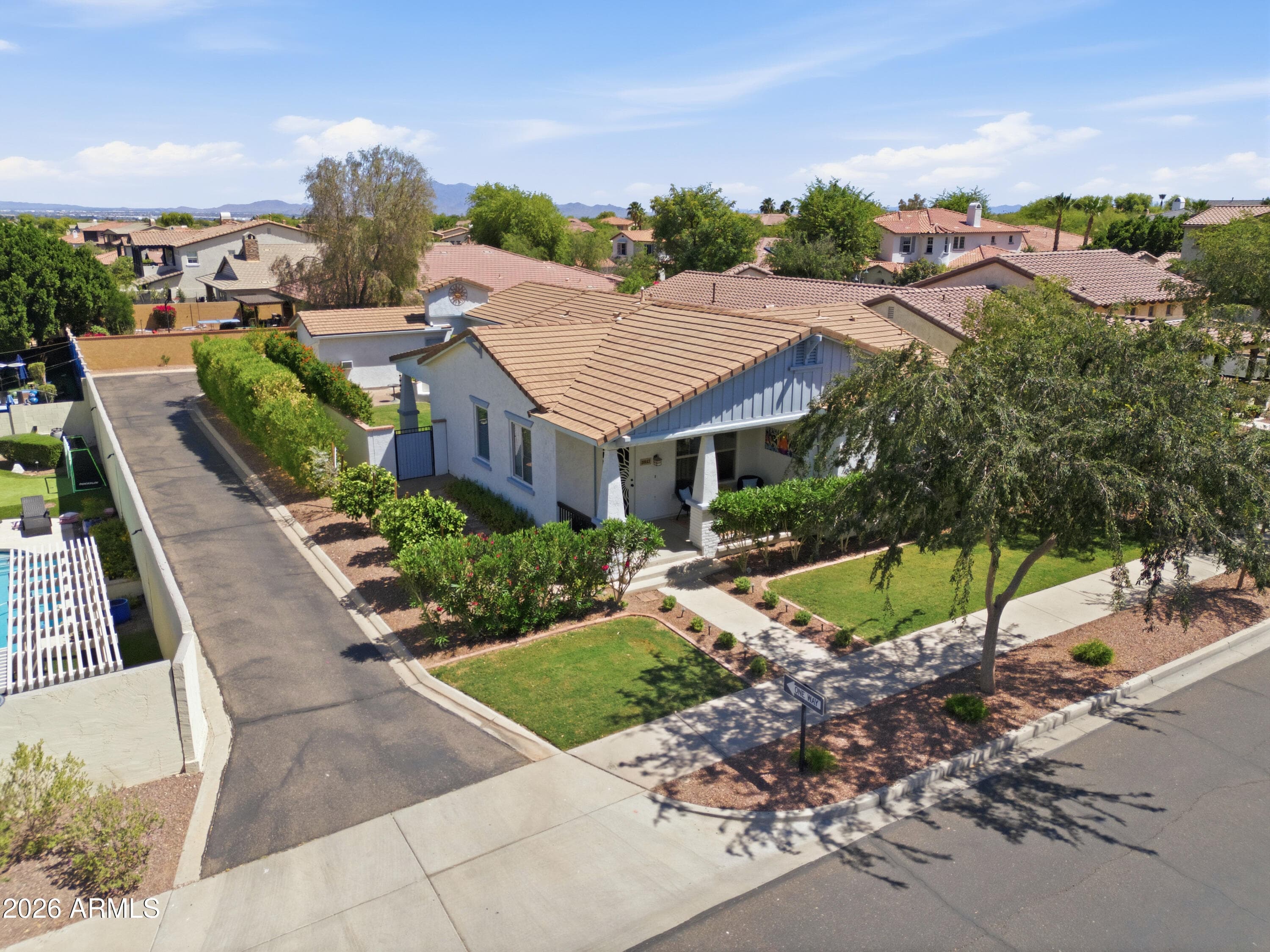 20857 W Ct St — photo 2