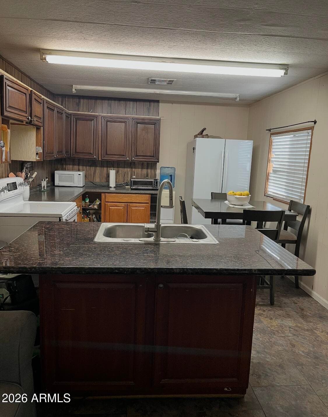 3701 S WATSON RD - Photo 5