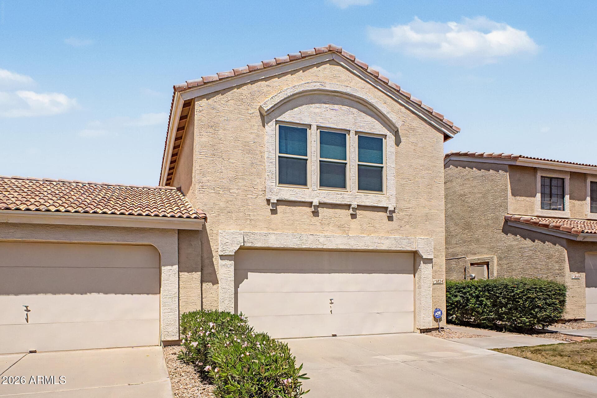 13824 S 42ND WAY - Photo 2
