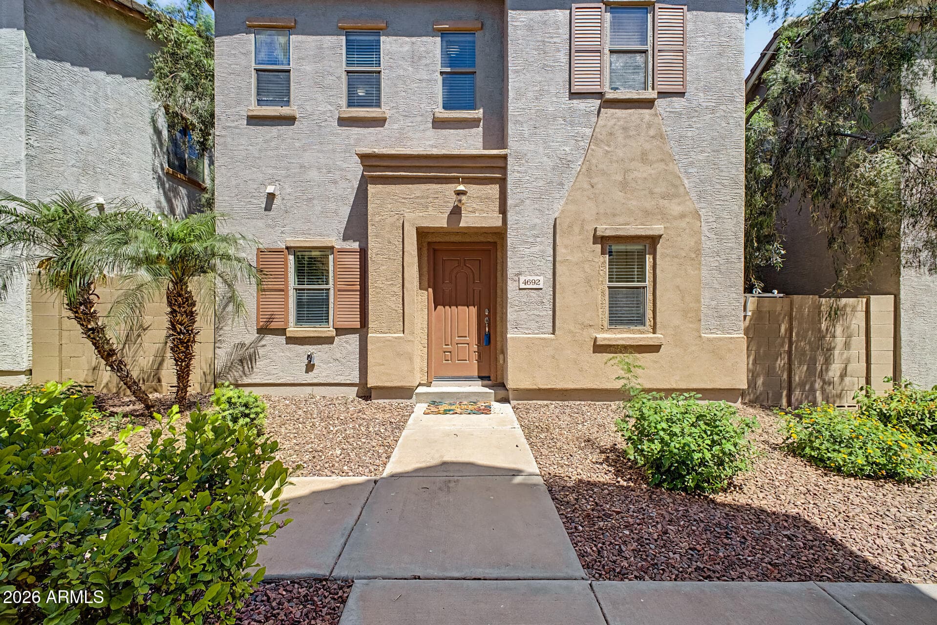 4692 E OLNEY AVE - Photo 2
