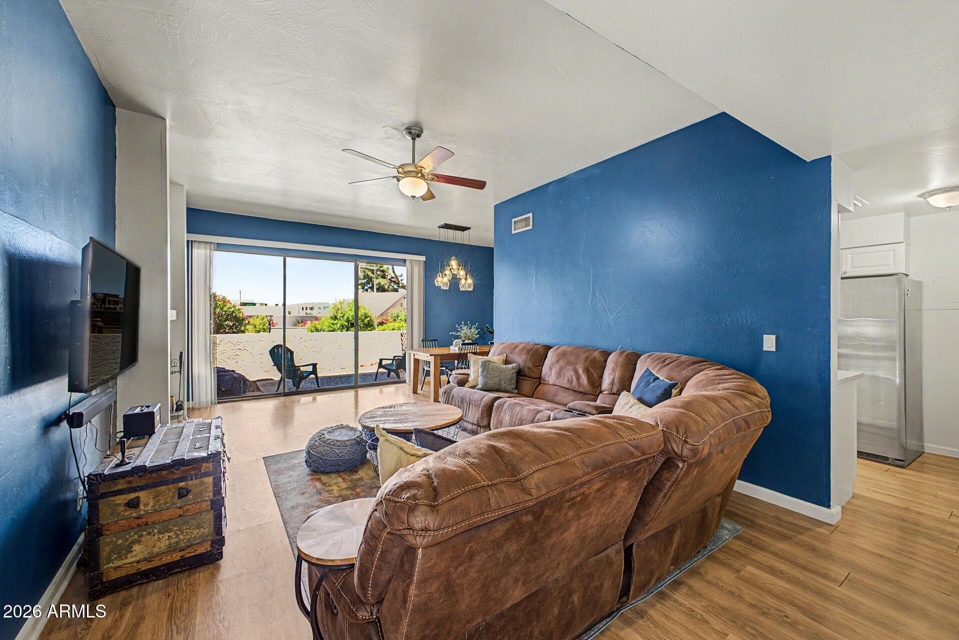 1205 E NORTHSHORE DR - See more photos