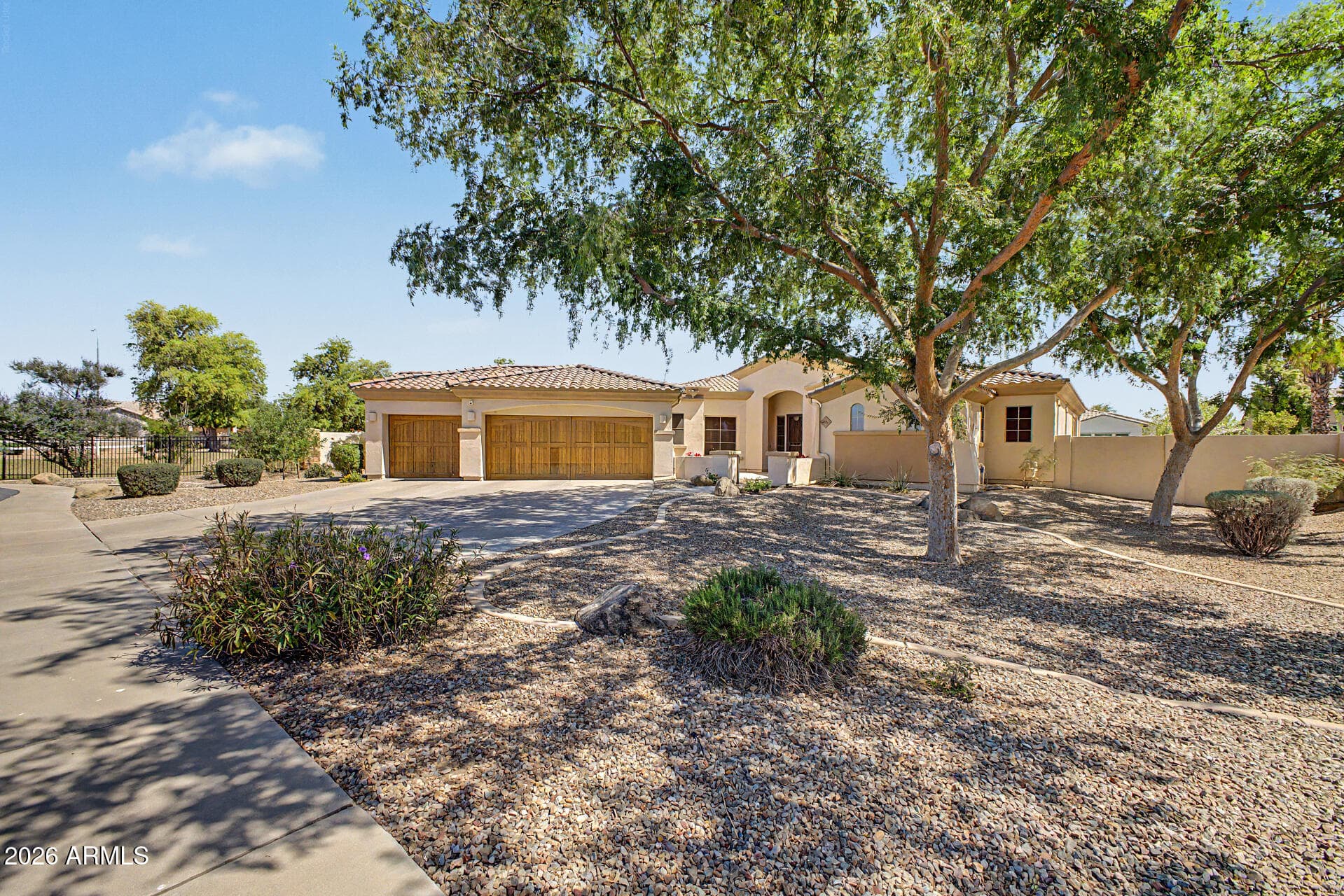 975 E COUNTY DOWN DR - Photo 2