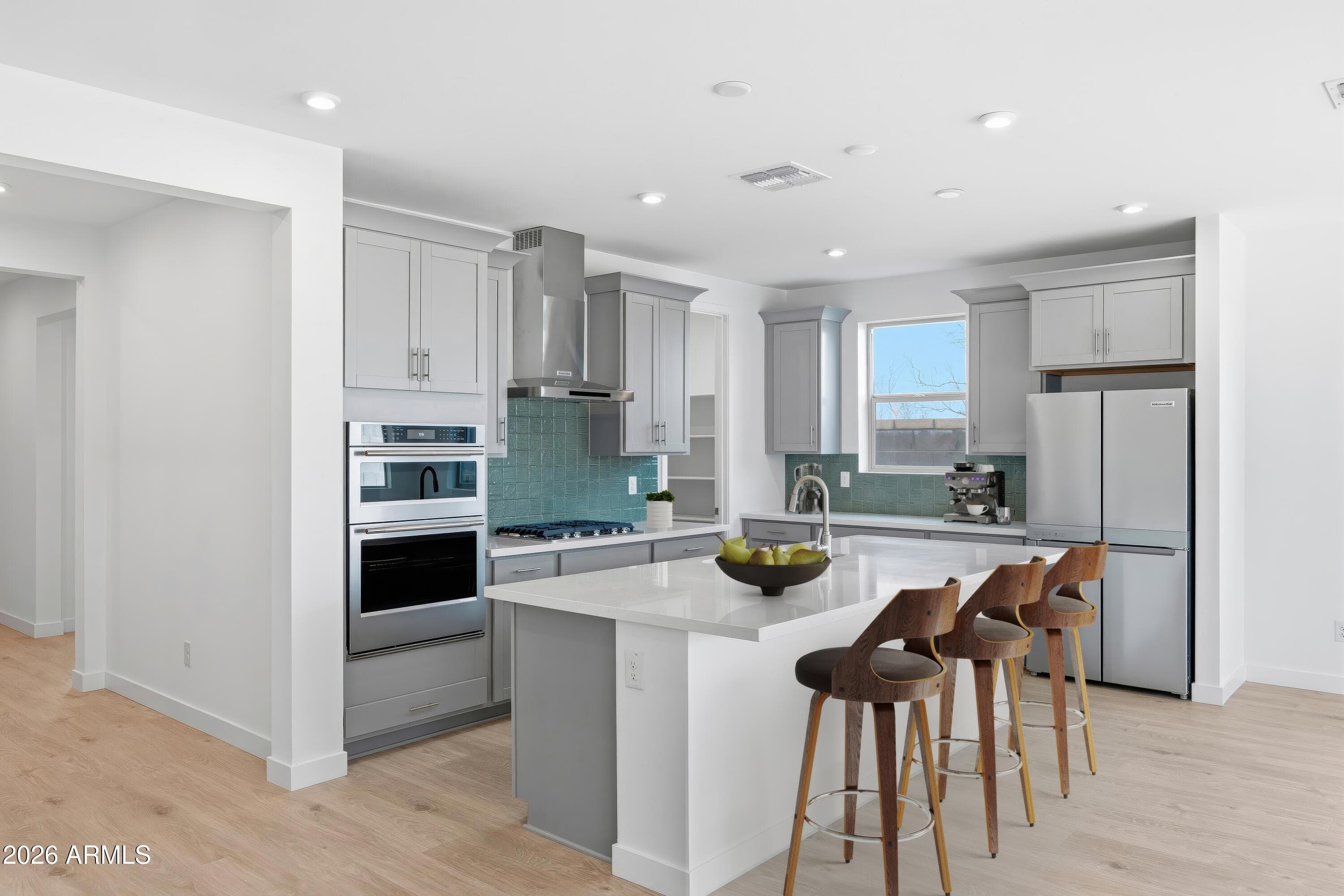 10223 S 20TH LN - Photo 3
