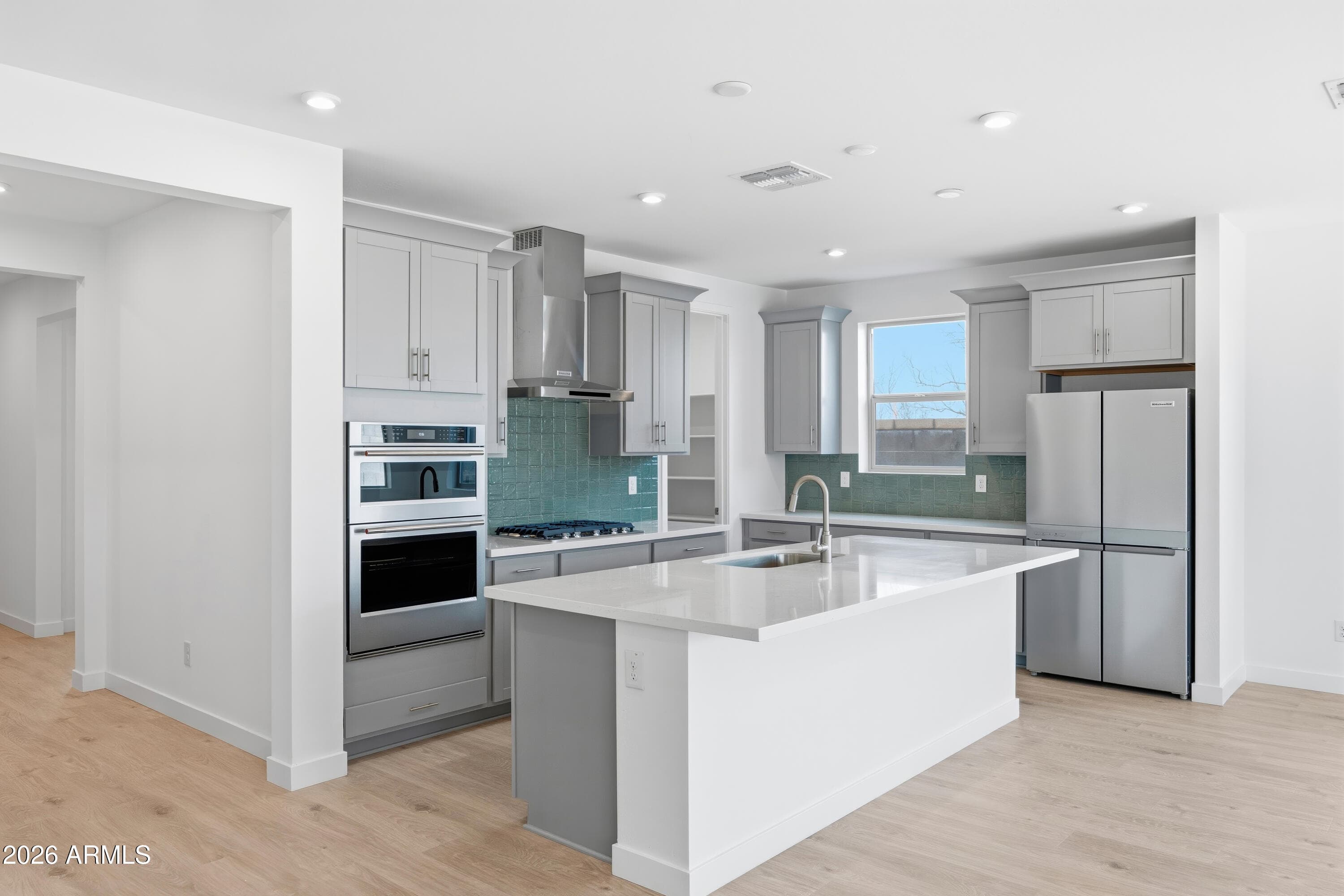10223 S 20TH LN - Photo 4