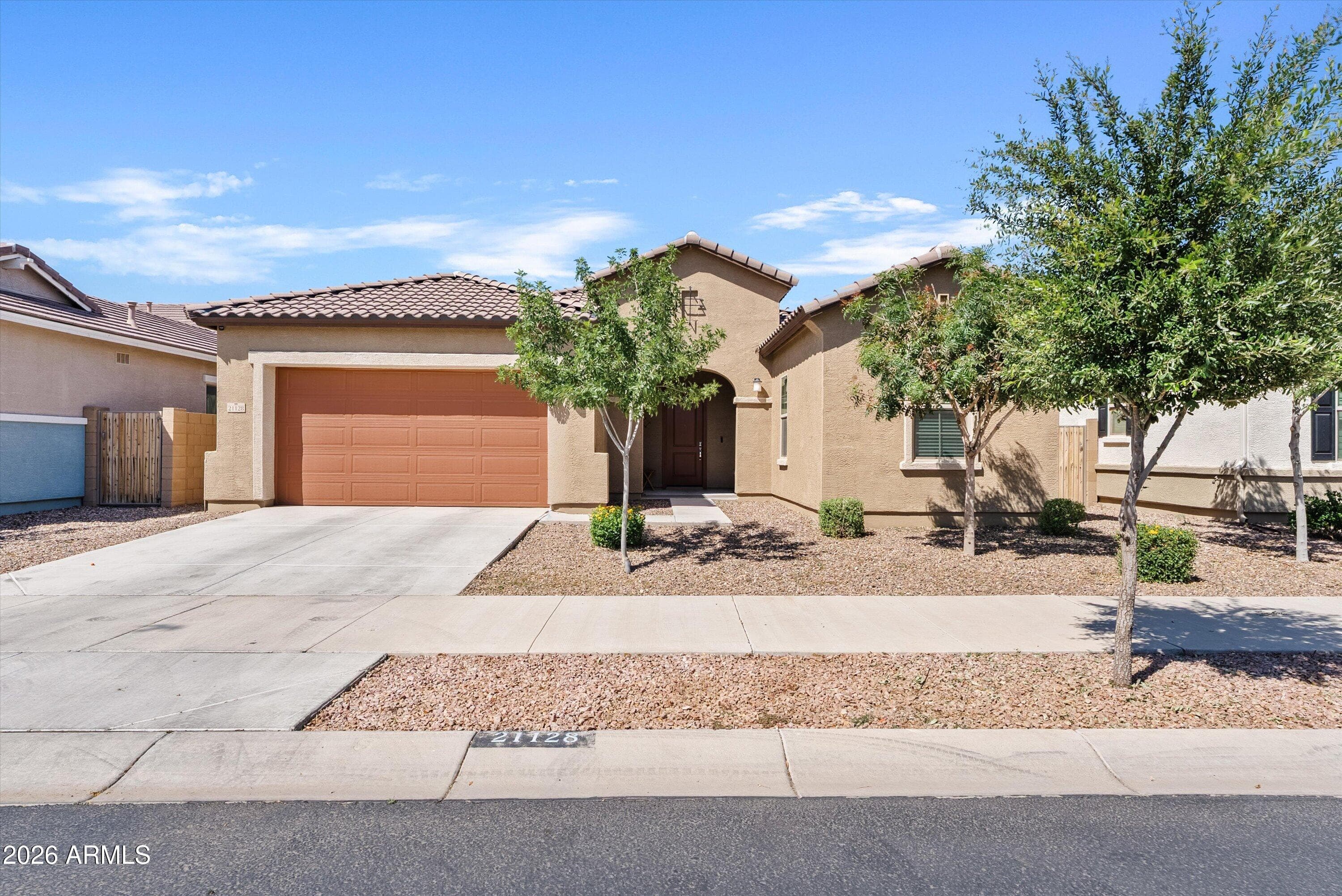21128 E Arroyo Verde Dr — photo 1