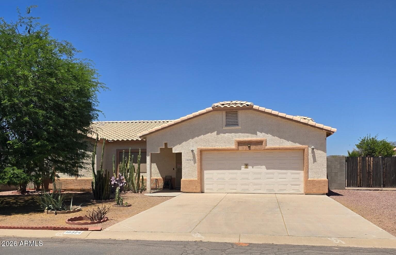 10324 W Grayback Dr — photo 1