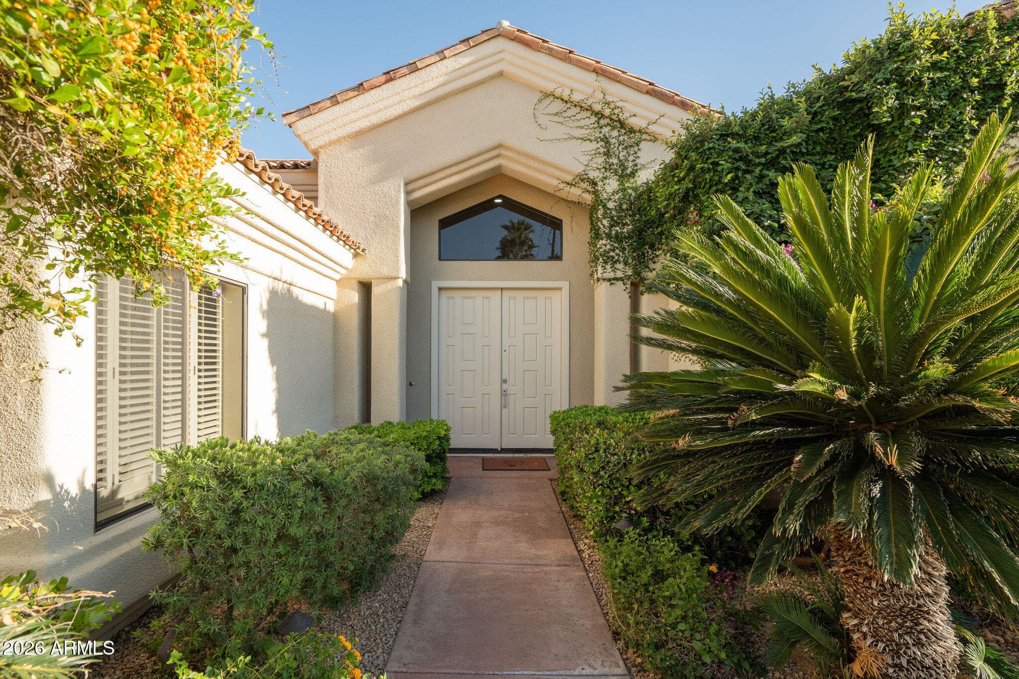 7417 E Cochise Dr — photo 2
