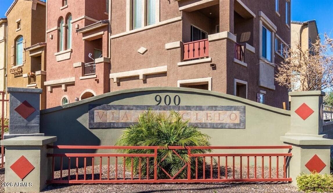 900 S 94th St Apt 1090 — photo 1