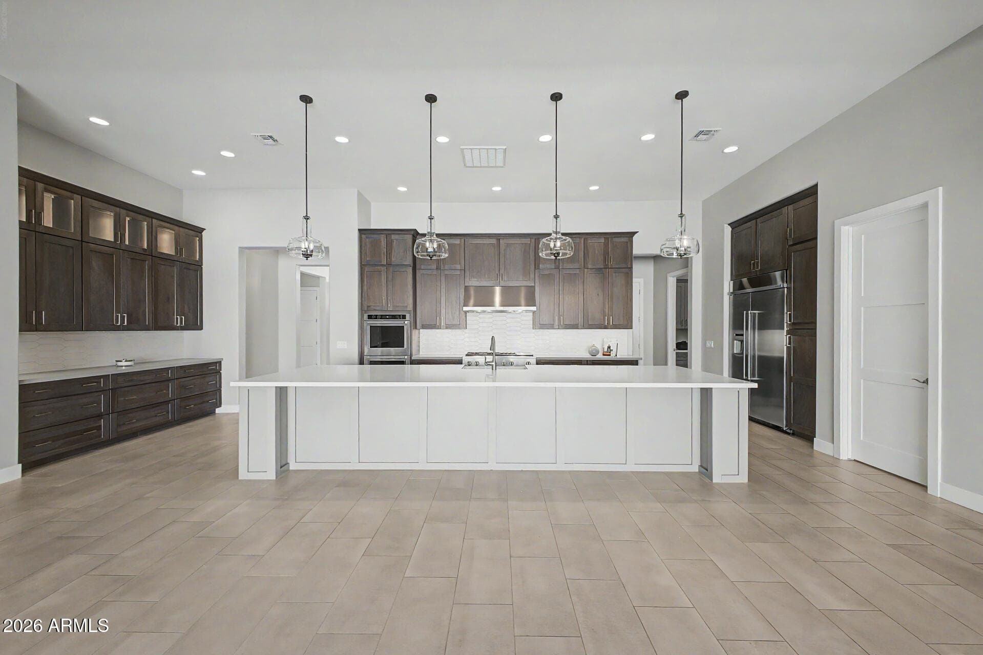 1716 E Melrose St — photo 2