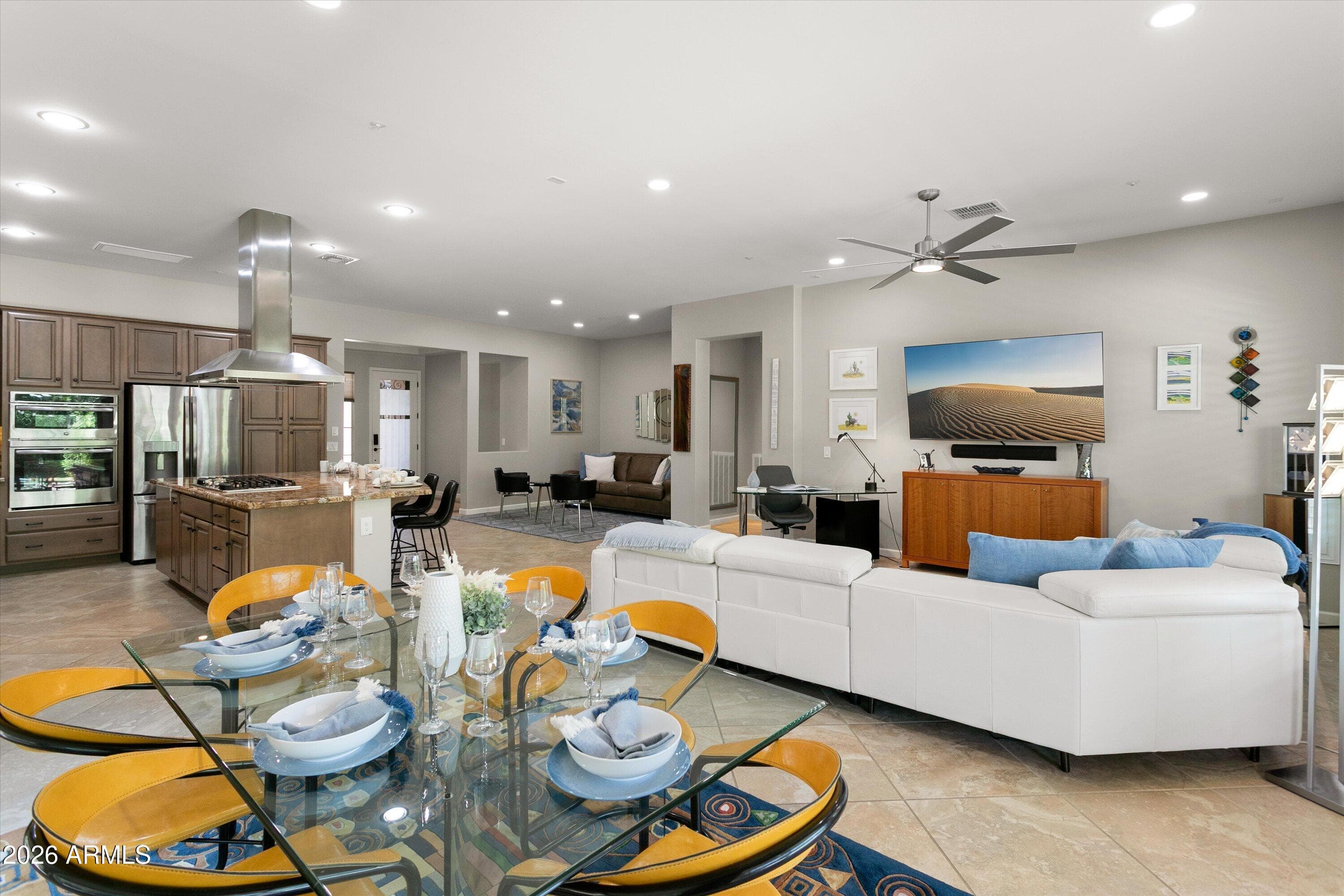 13336 W Andrew Ln — photo 1