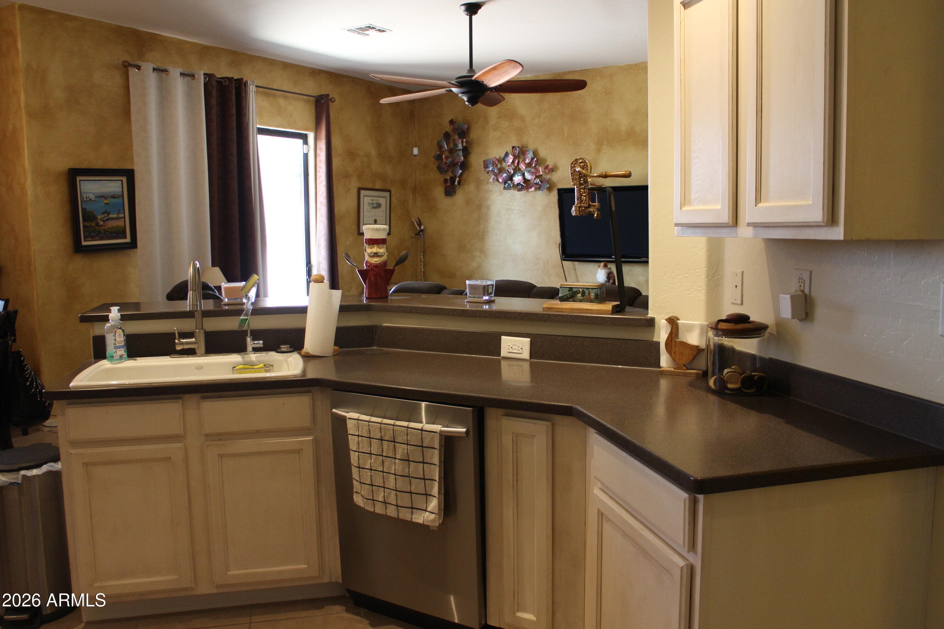 3155 W Cornman Rd — photo 2