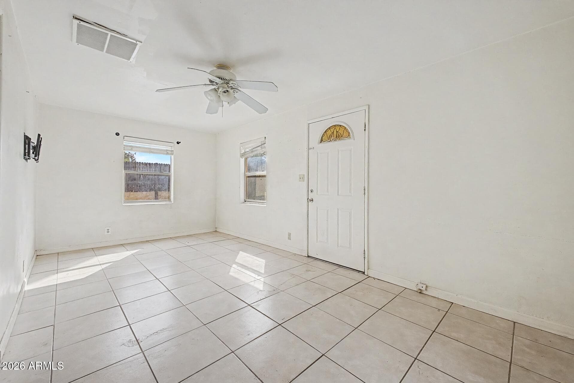 389 W NAVAJO ST - See more photos