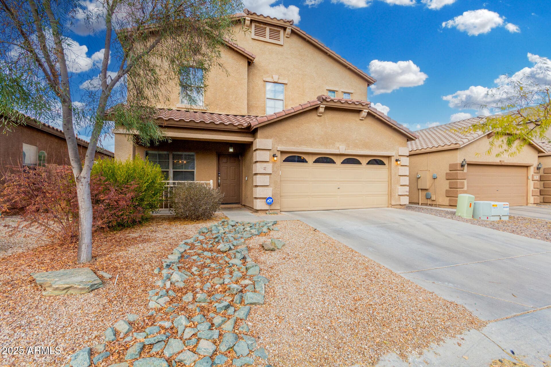 32 W Desert Vista Trail — photo 1