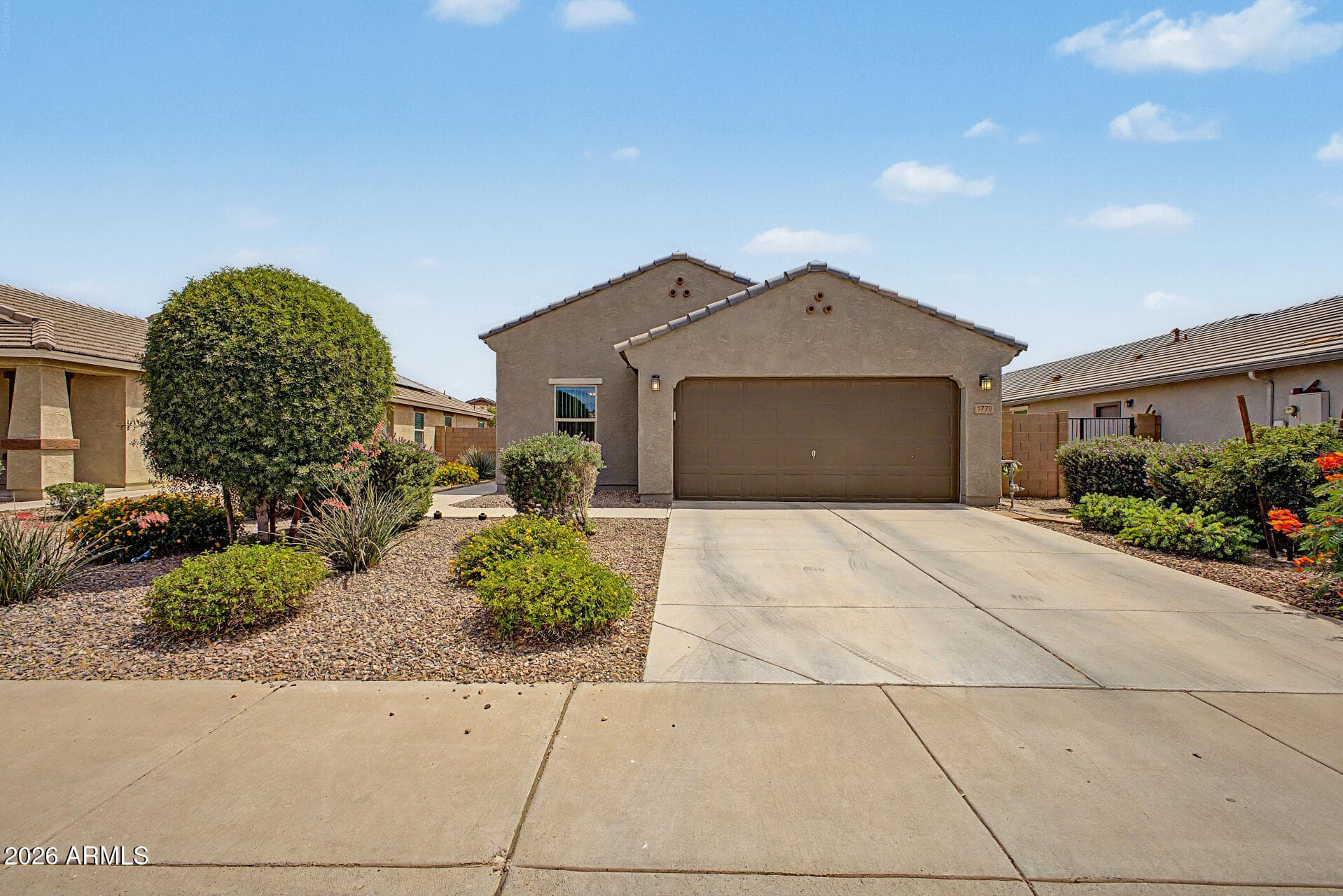 1779 E ELEGANTE DR - Photo 1
