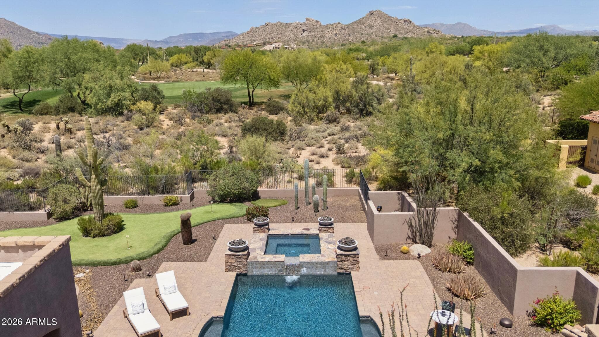 7502 E Whisper Rock Trail — photo 1