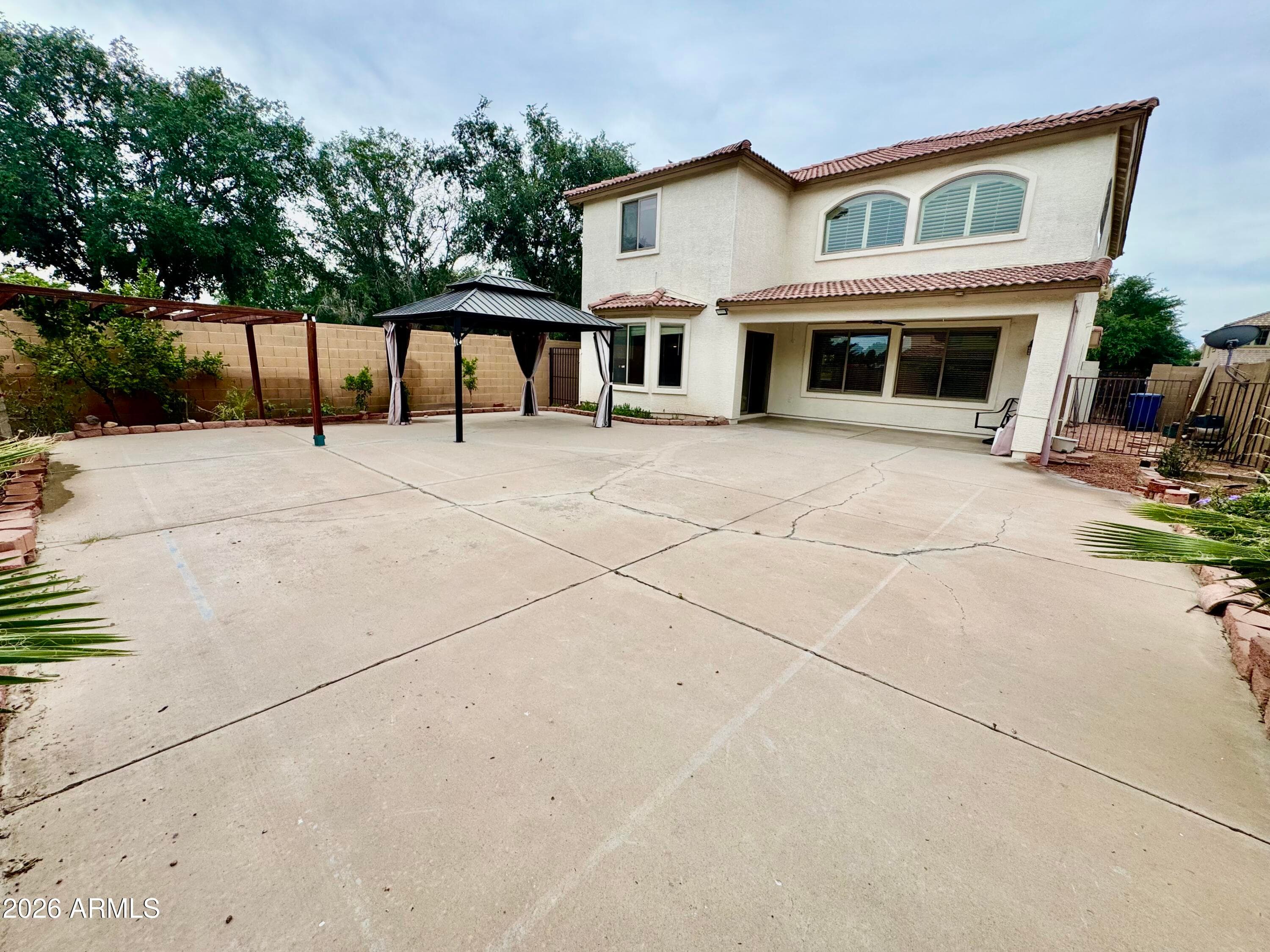 10502 W Edgemont Dr — photo 34