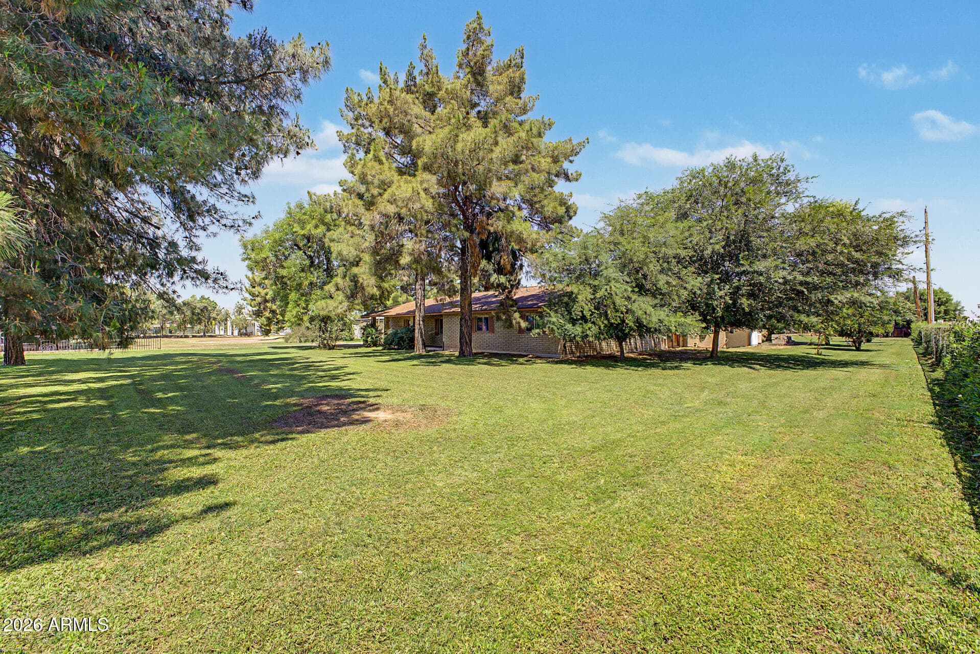 3602 W UNION HILLS DR - Photo 4