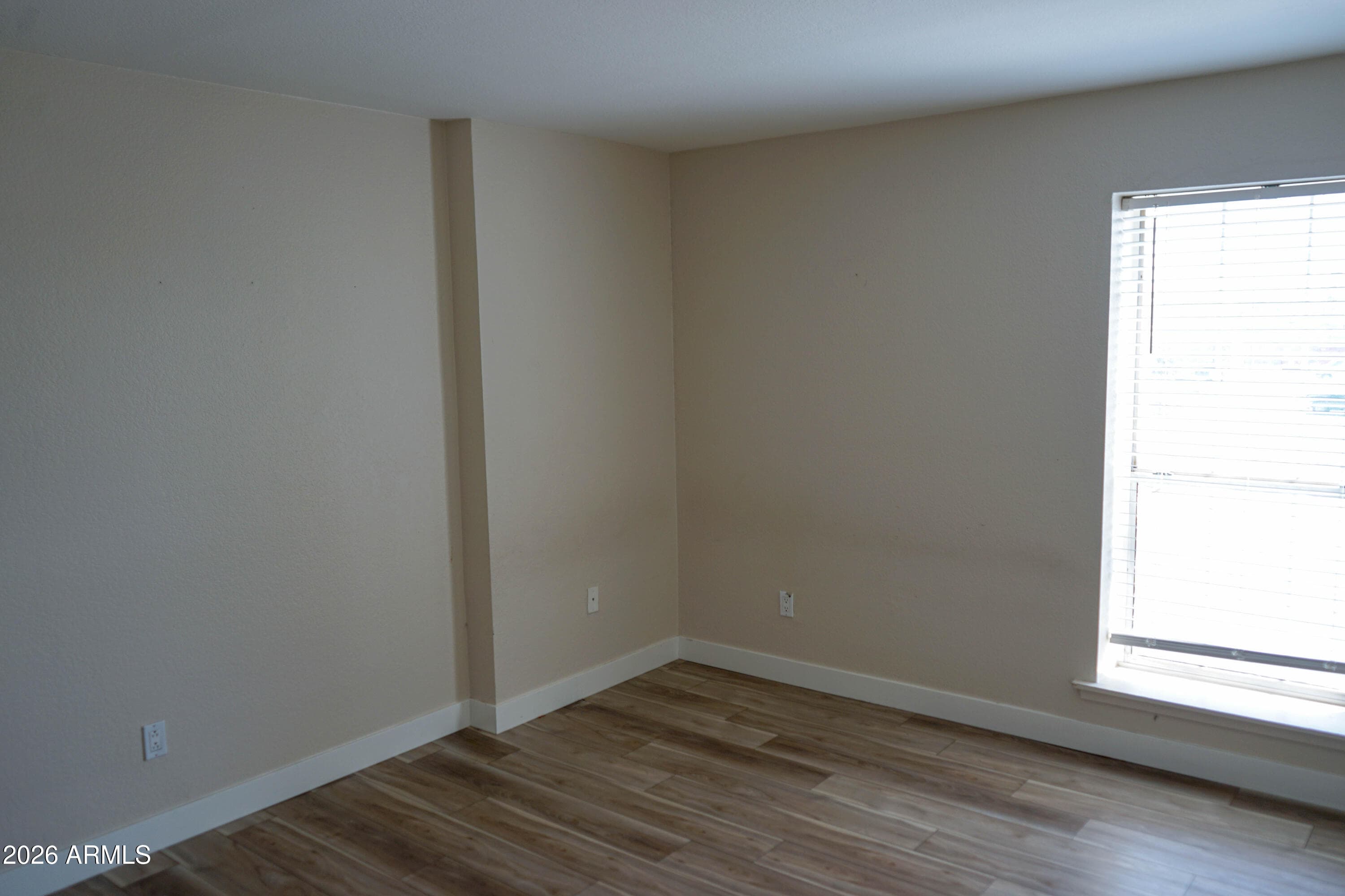 200 E SOUTHERN AVE - Photo 5