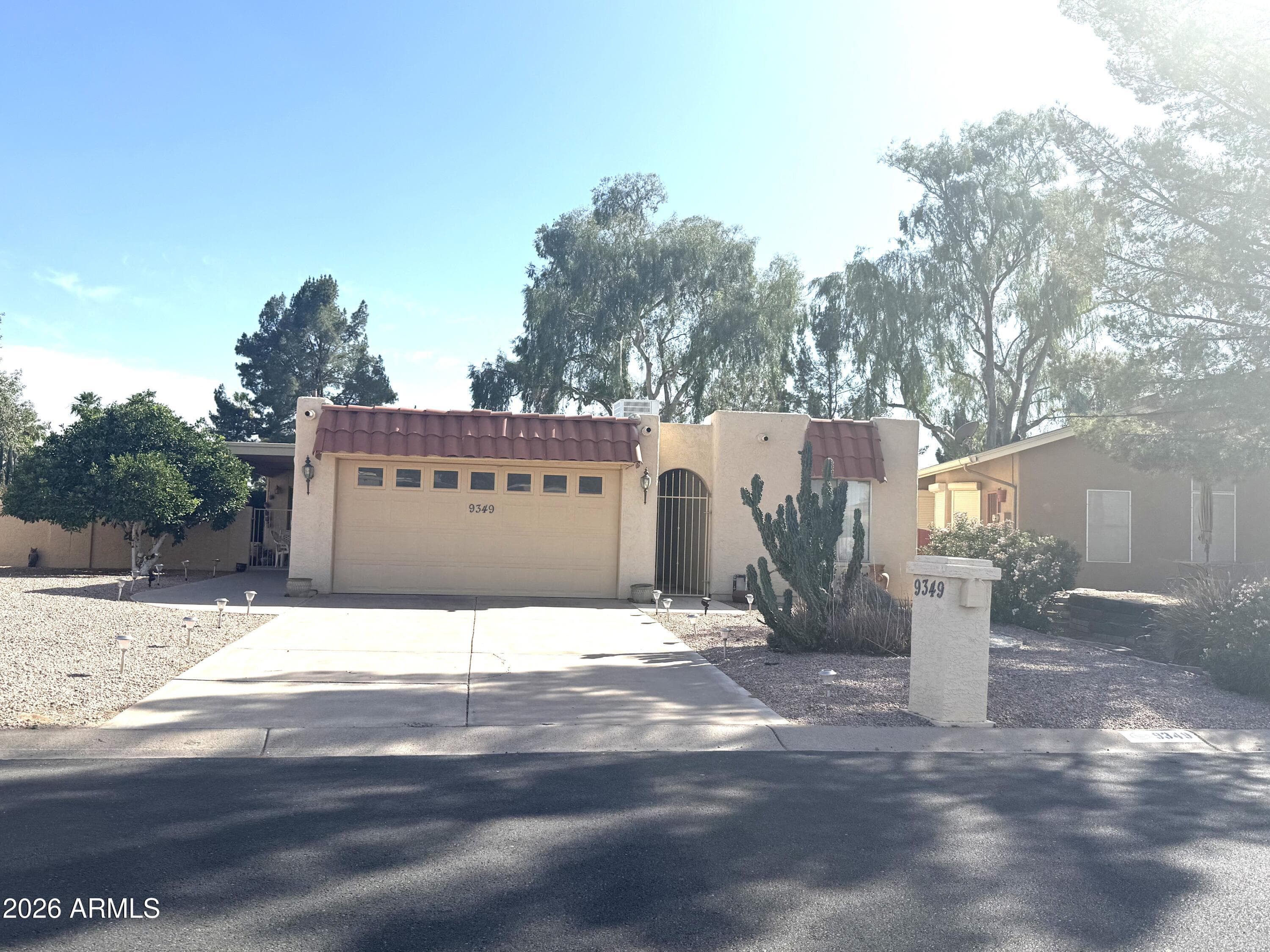 9349 E Parkside Dr — photo 1