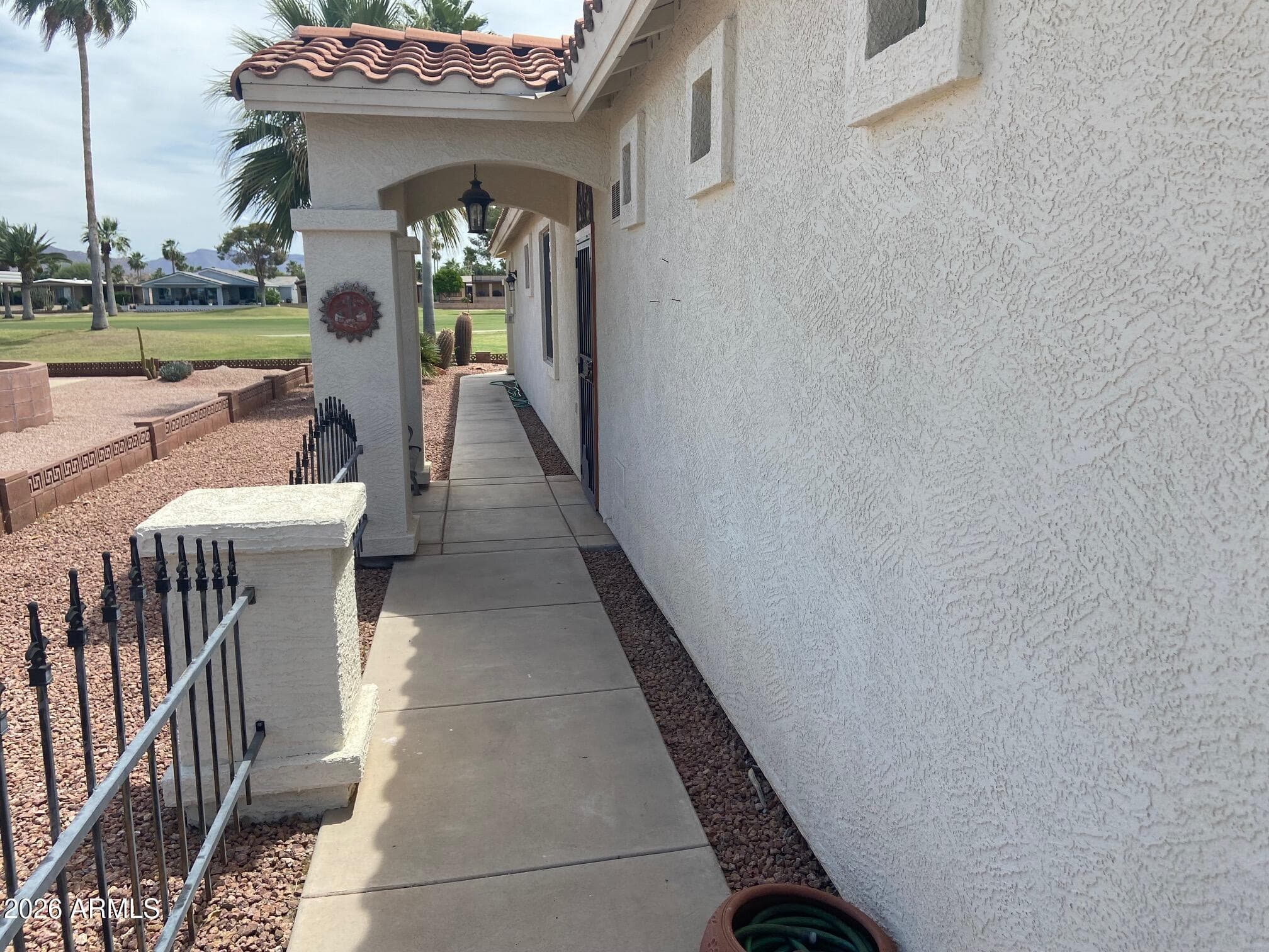 2653 N HOGAN AVE - Photo 4