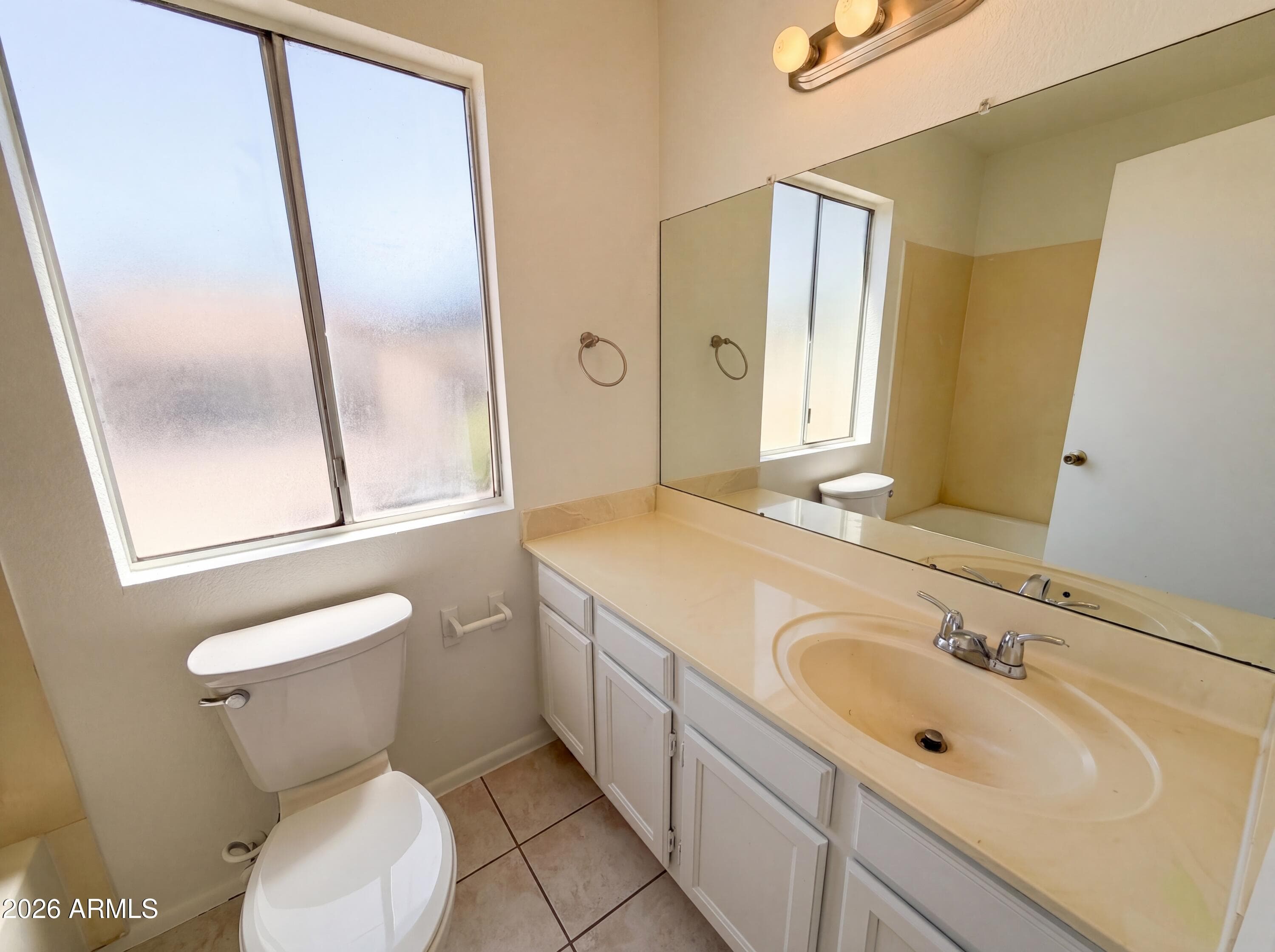 5135 E EVERGREEN ST - See more photos