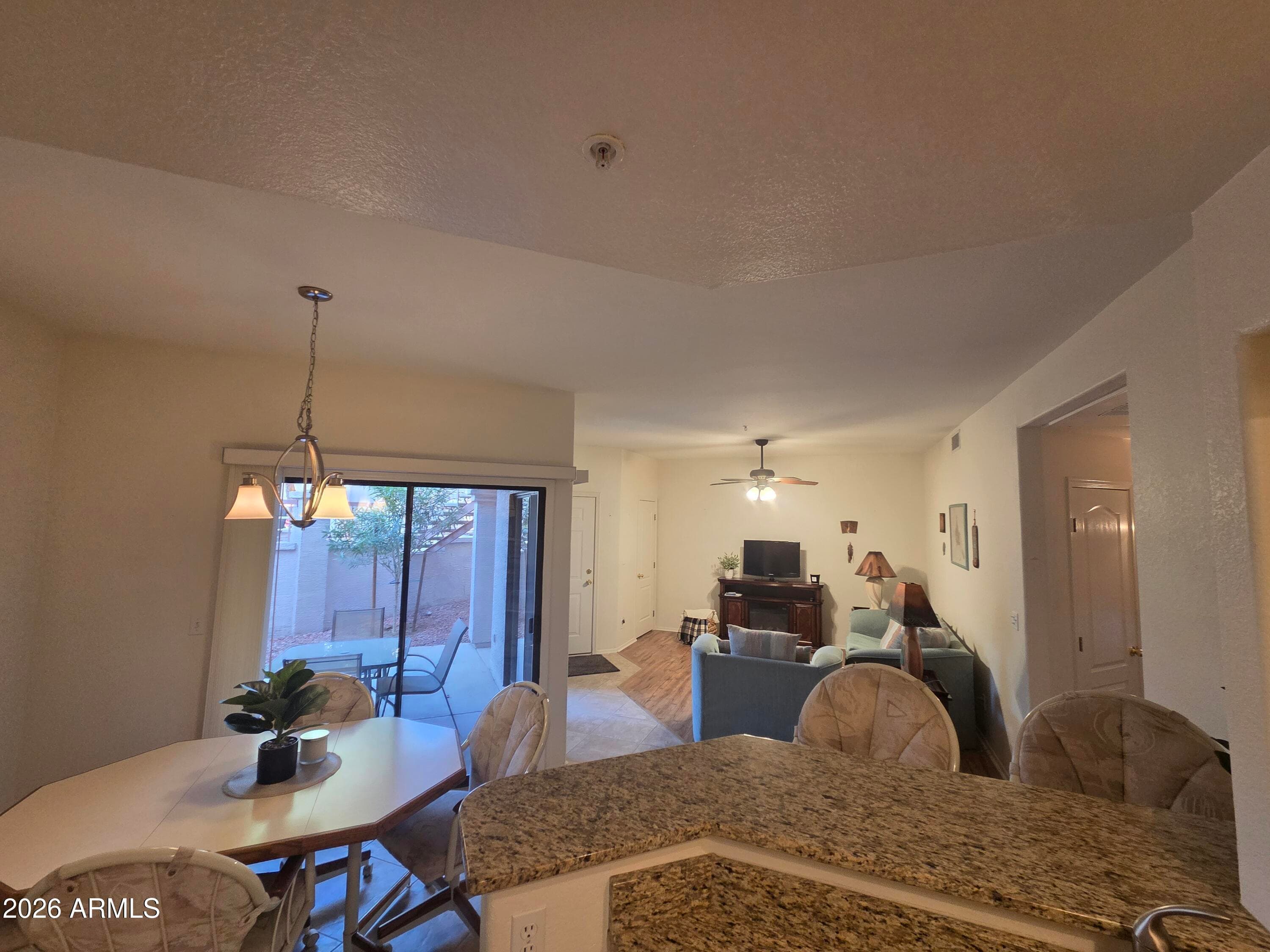 9151 W GREENWAY RD - Photo 1