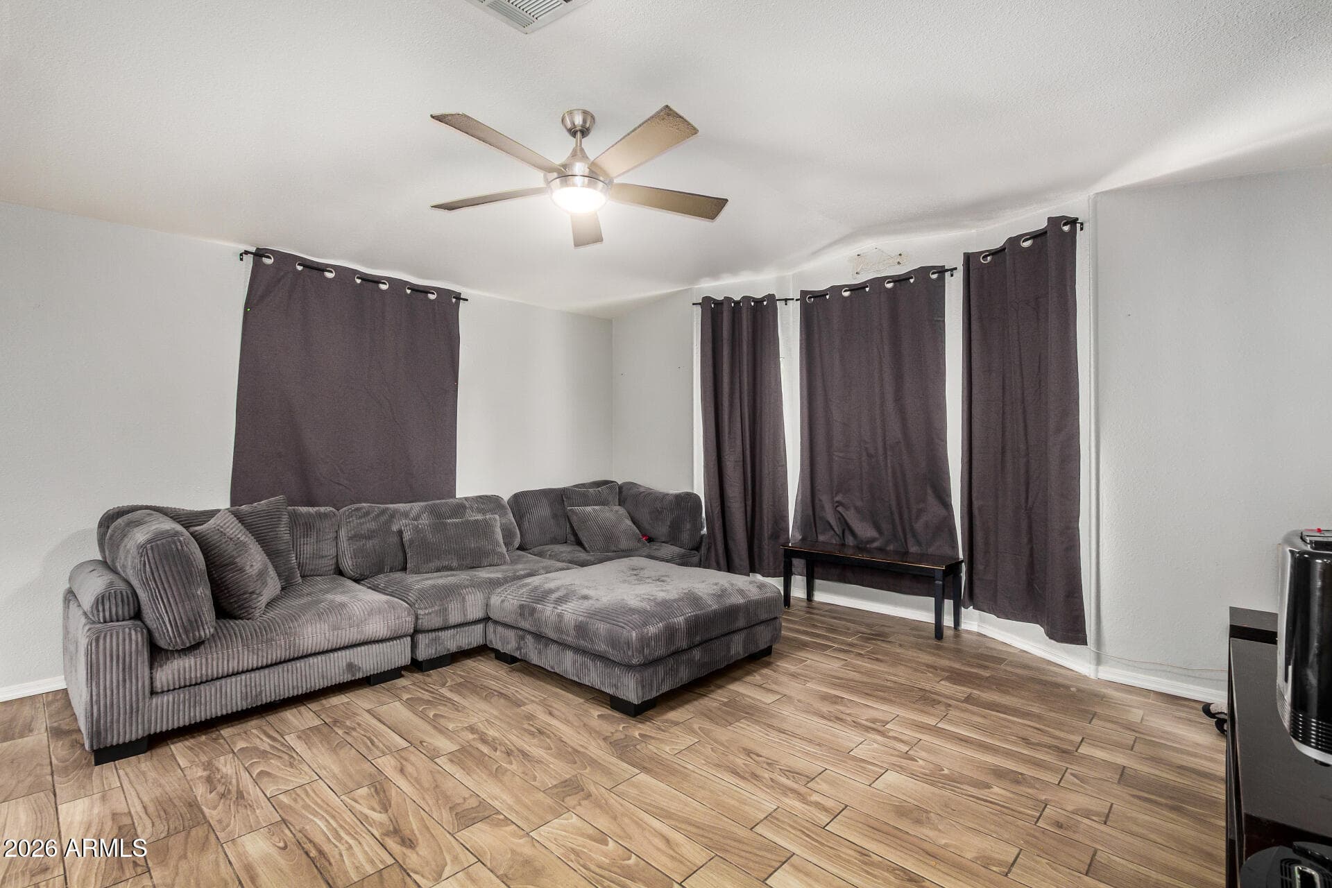 10955 N 79TH AVE - Photo 4