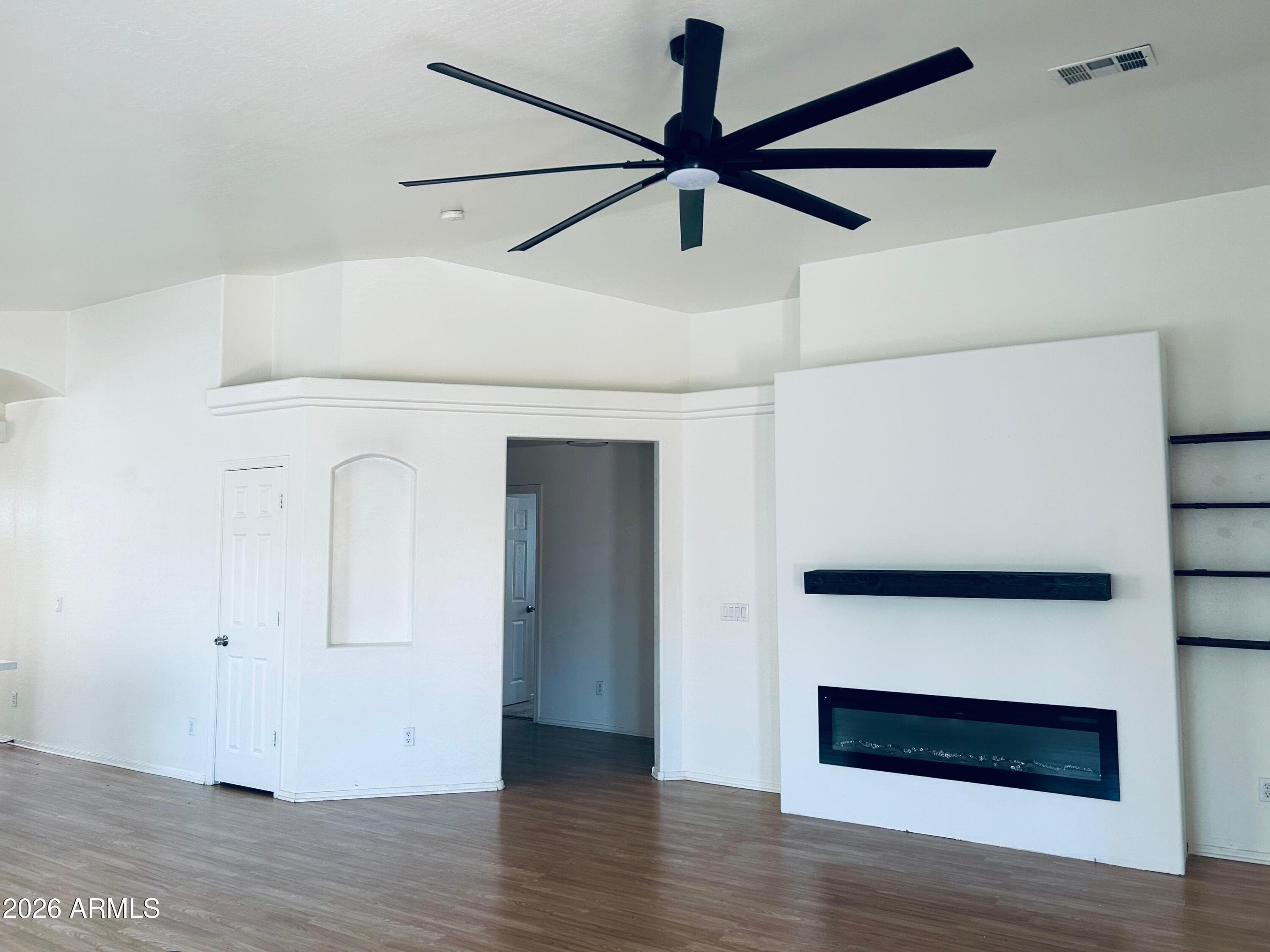 10634 W Pomo St — photo 29