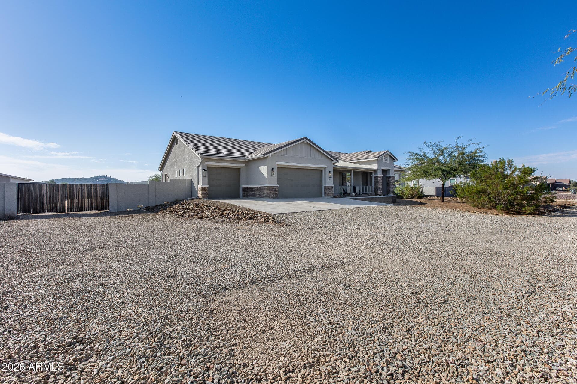 825 E PERDIDO WAY - Photo 3