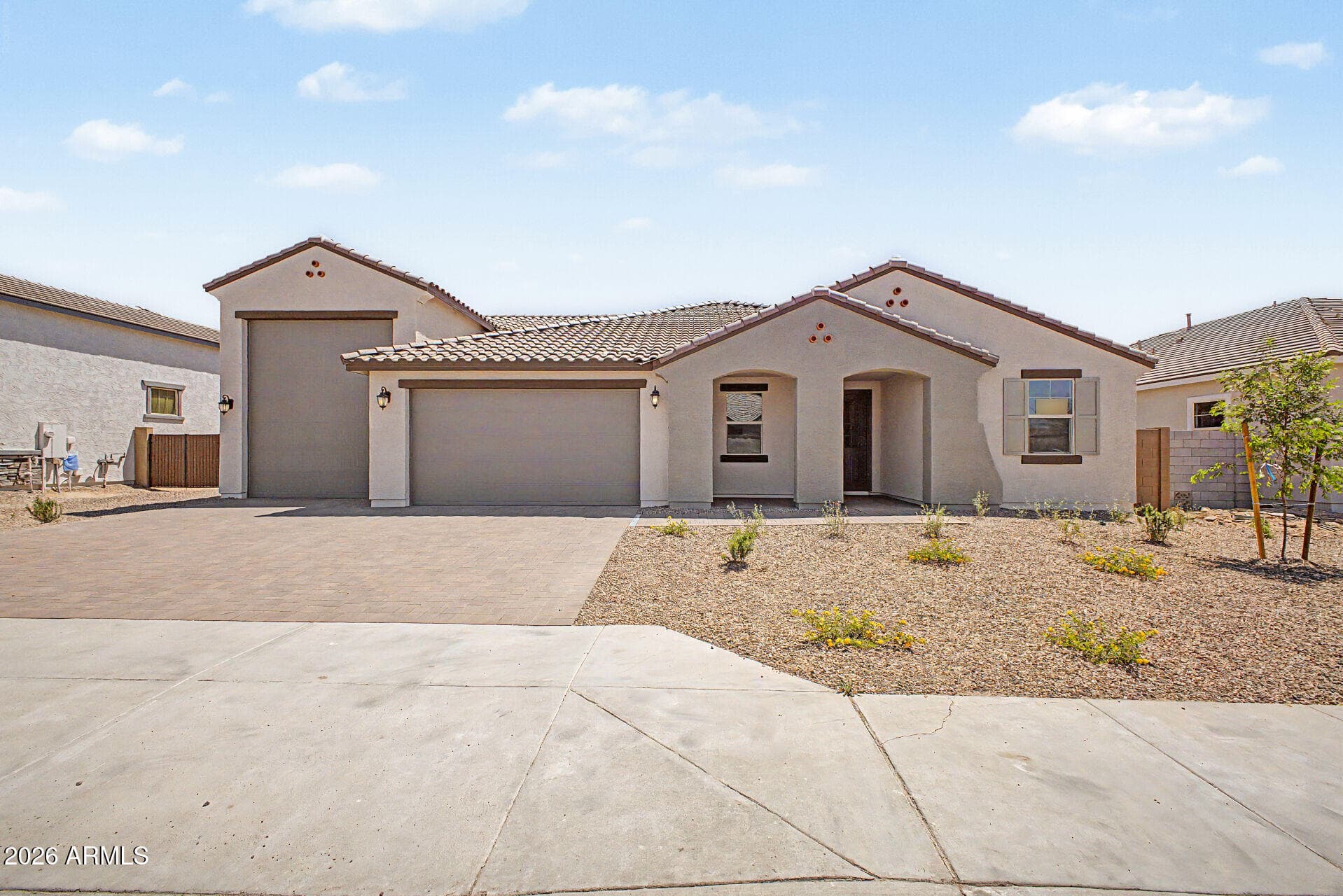 1433 S 183rd Dr — photo 1
